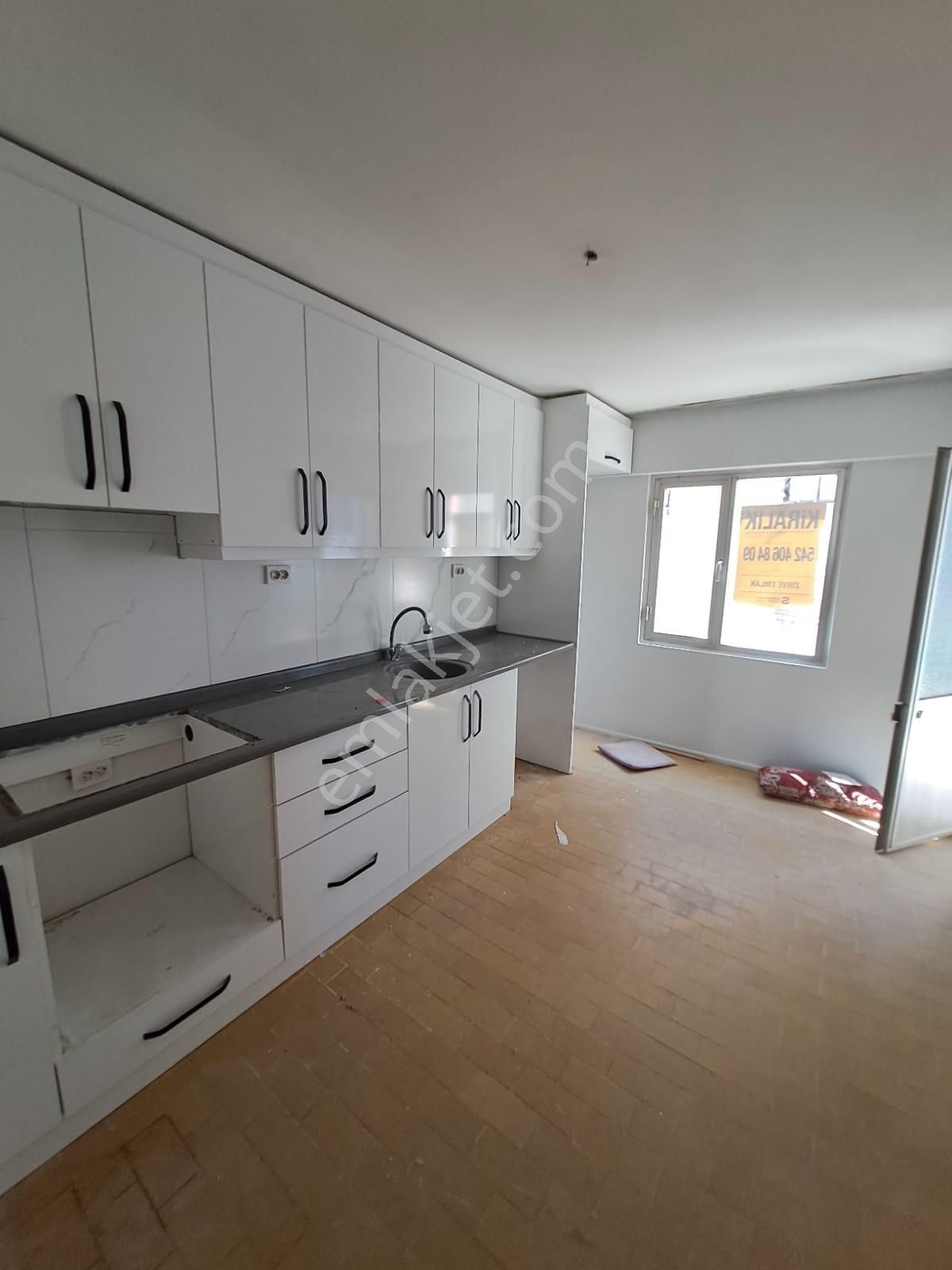 Aydın Söke Konak Mahallesi Çarşı İçin De Kiralık Daire - Görsel 4