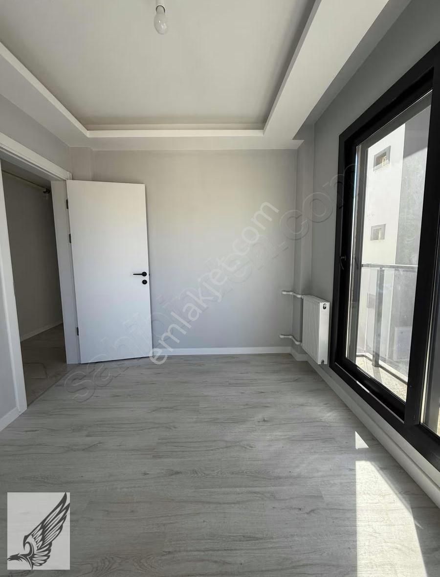 Villalar Bölgesinde Yüksek Kredi İmkanli 2+1 Ön Cephe Daire - Görsel 5