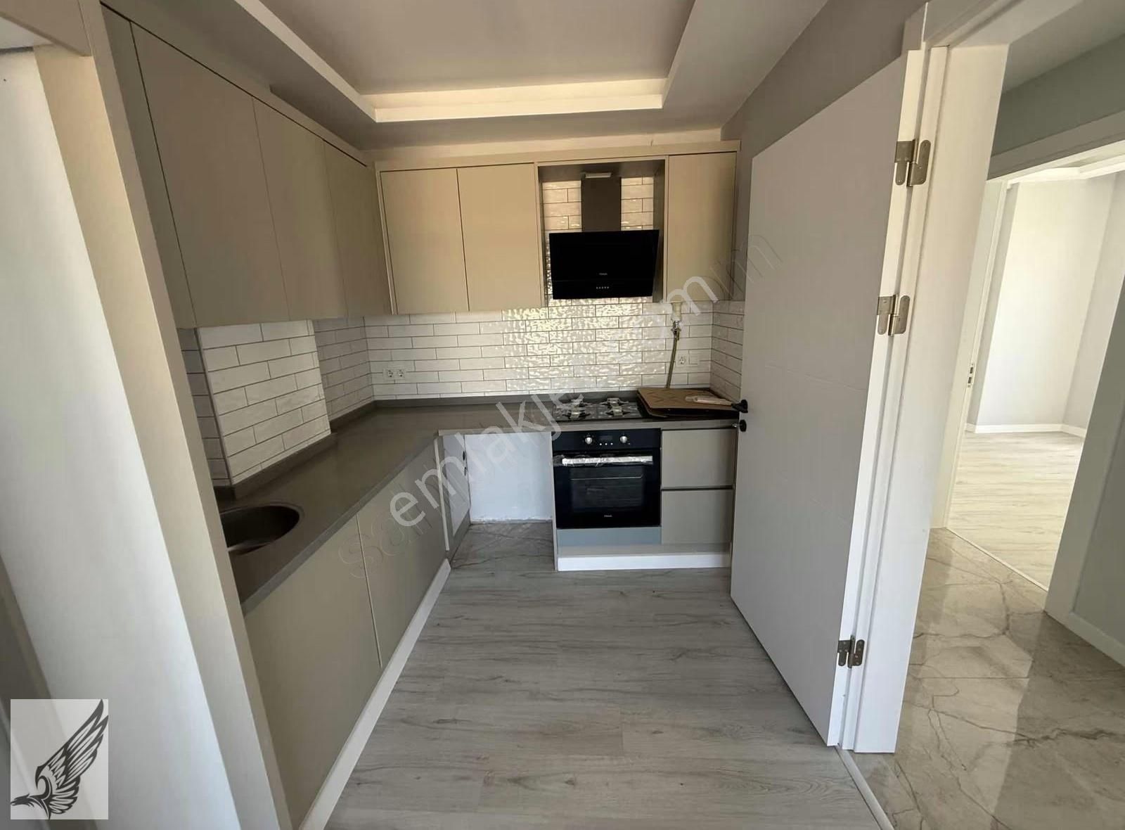 Villalar Bölgesinde Yüksek Kredi İmkanli 2+1 Ön Cephe Daire - Görsel 8