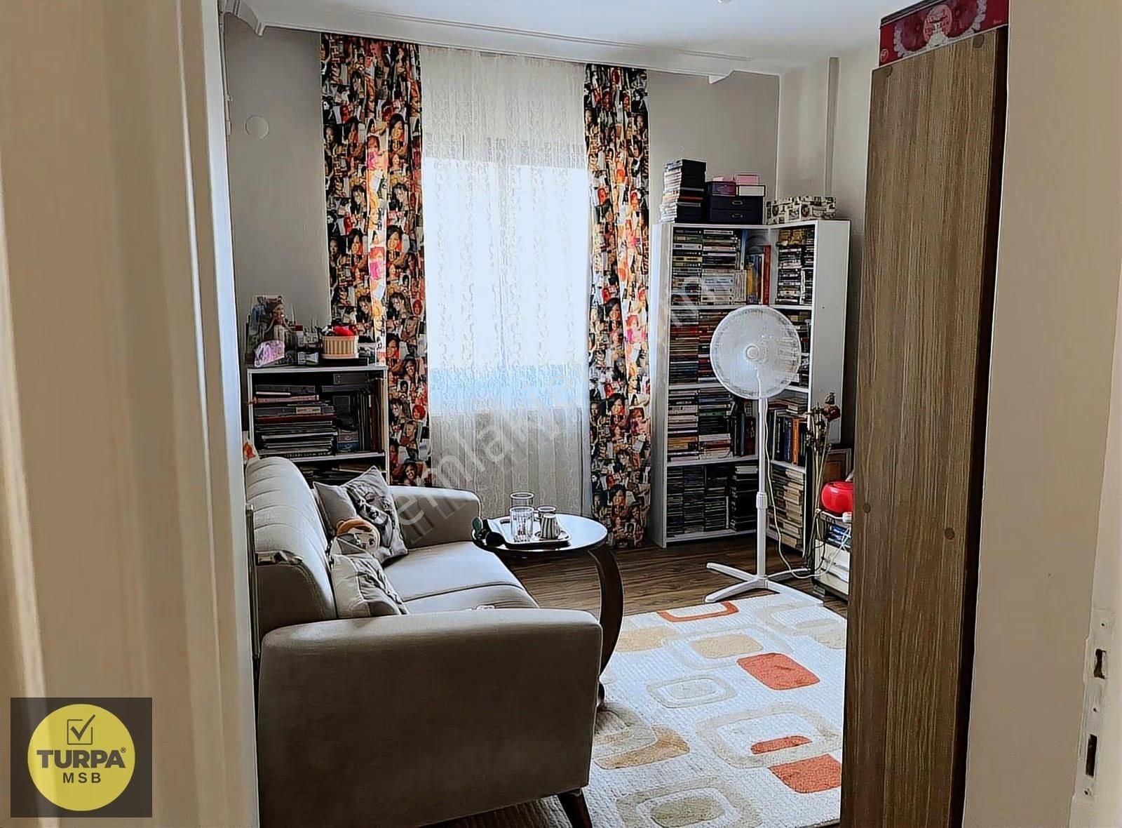 Bahçelievler'de Merkezi Konumda 3+1 147 M2 İçi Yapılı Daire - Görsel 7