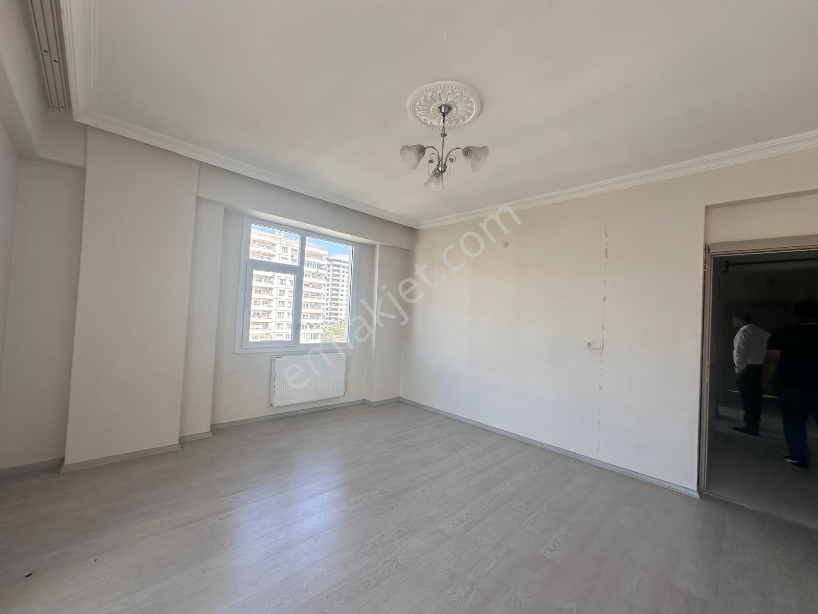 Realite Tapudan Şenevlerde Satılık Uygun 3+1 Daire - Görsel 24