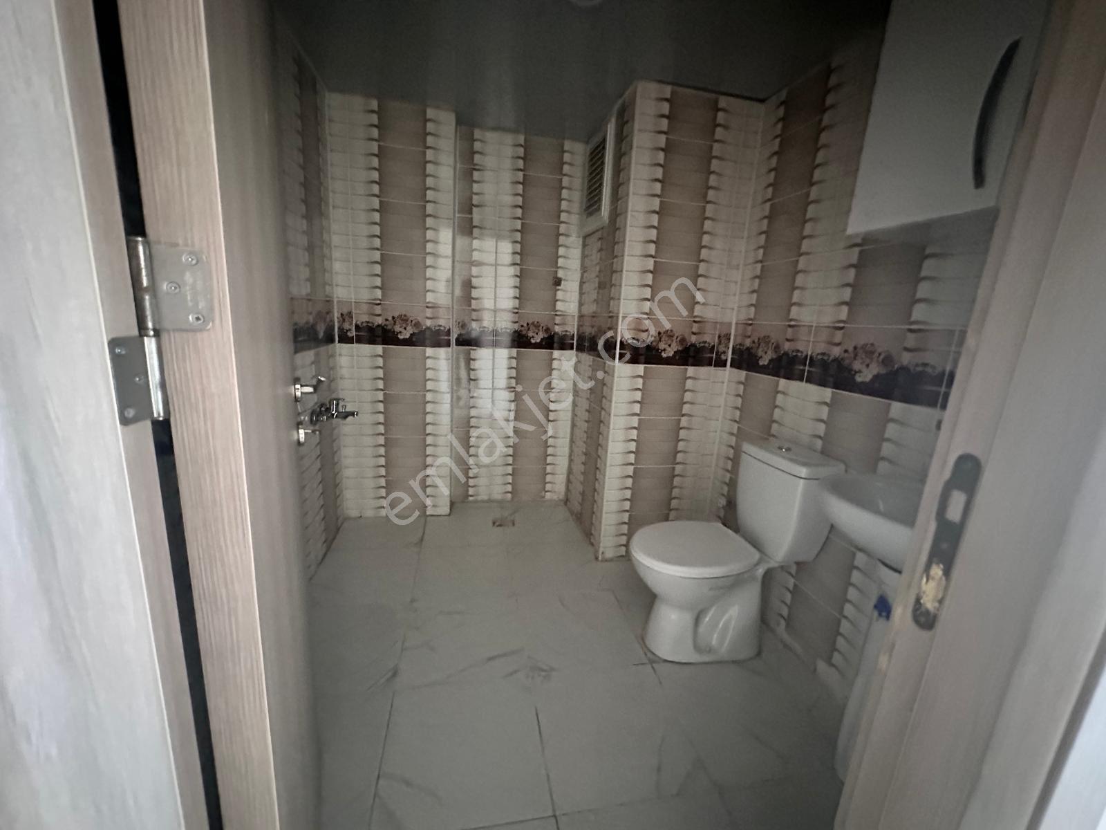 Realite Tapudan Şenevlerde Satılık Uygun 3+1 Daire - Görsel 14