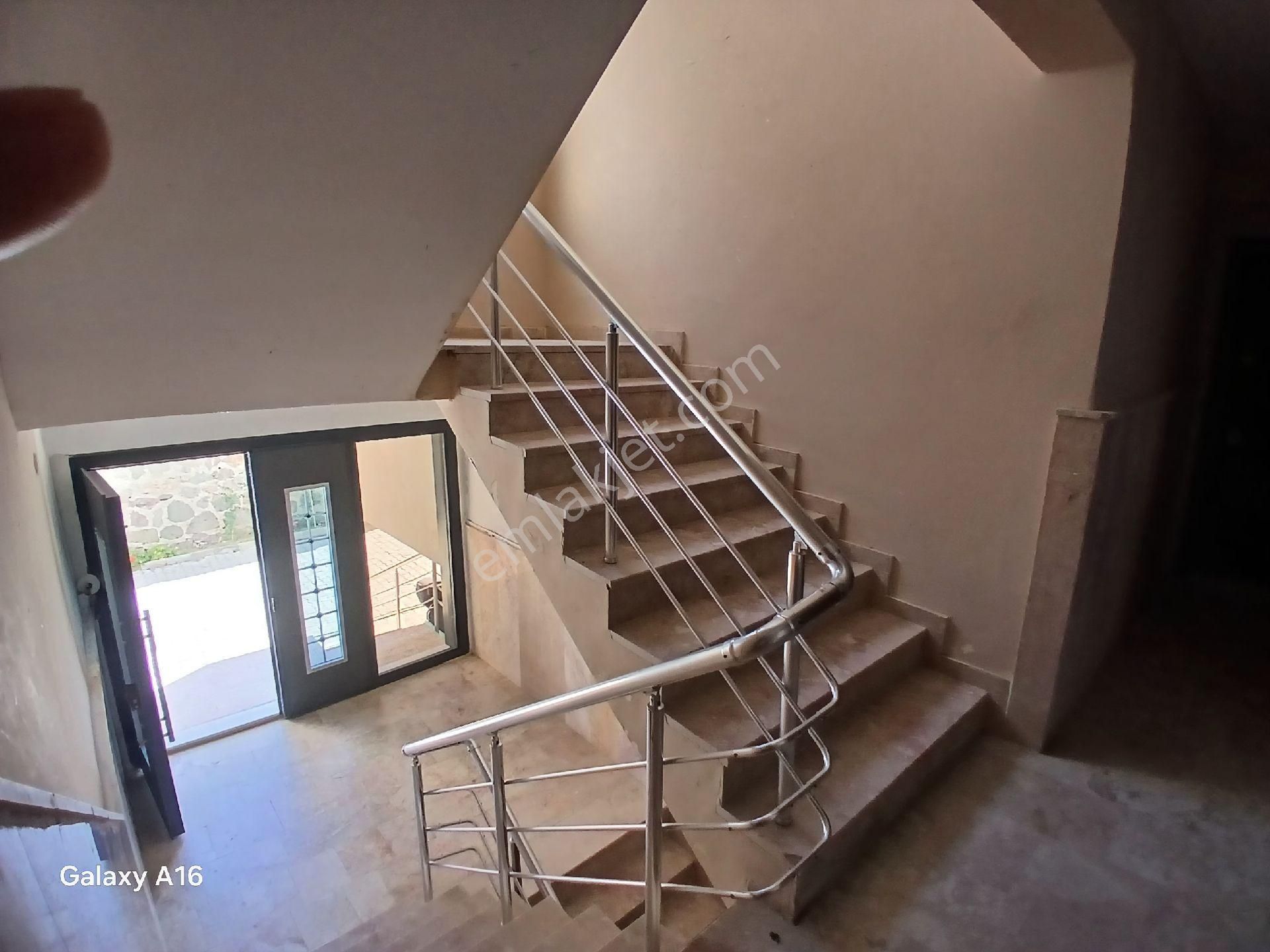 Emlak Ofisinden Satılık 2+1 Daire Kuşadası - Görsel 29