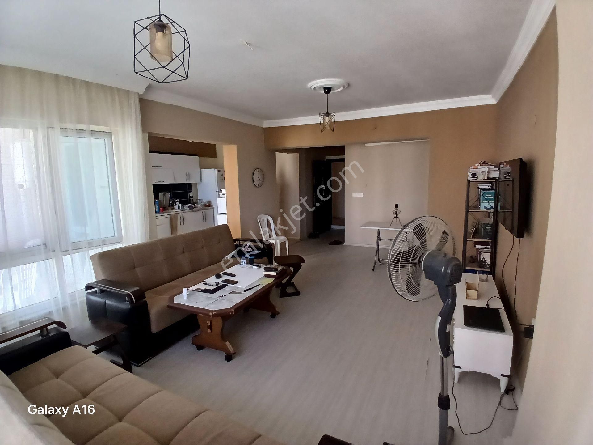 Emlak Ofisinden Satılık 2+1 Daire Kuşadası - Görsel 14