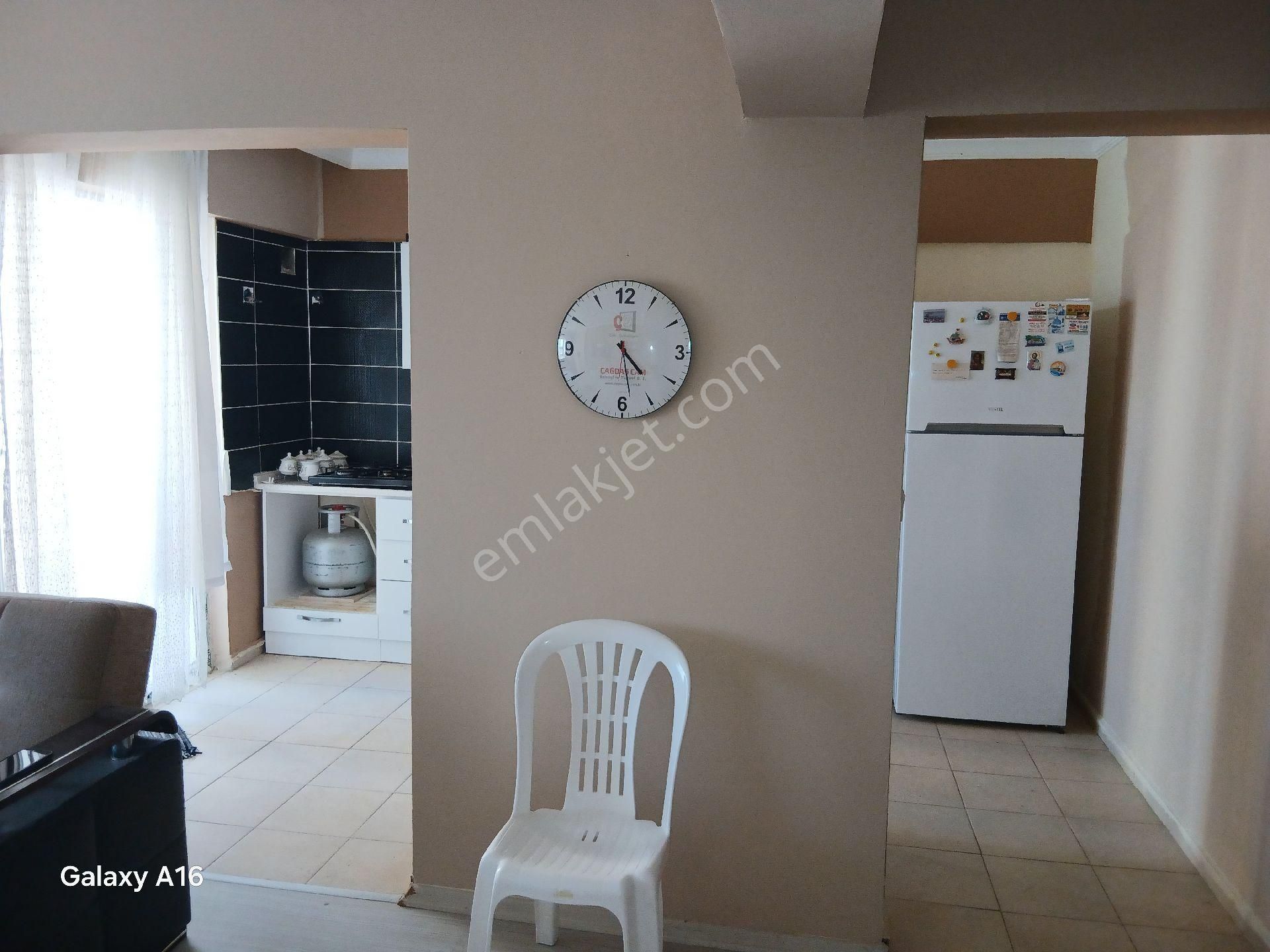 Emlak Ofisinden Satılık 2+1 Daire Kuşadası - Görsel 13