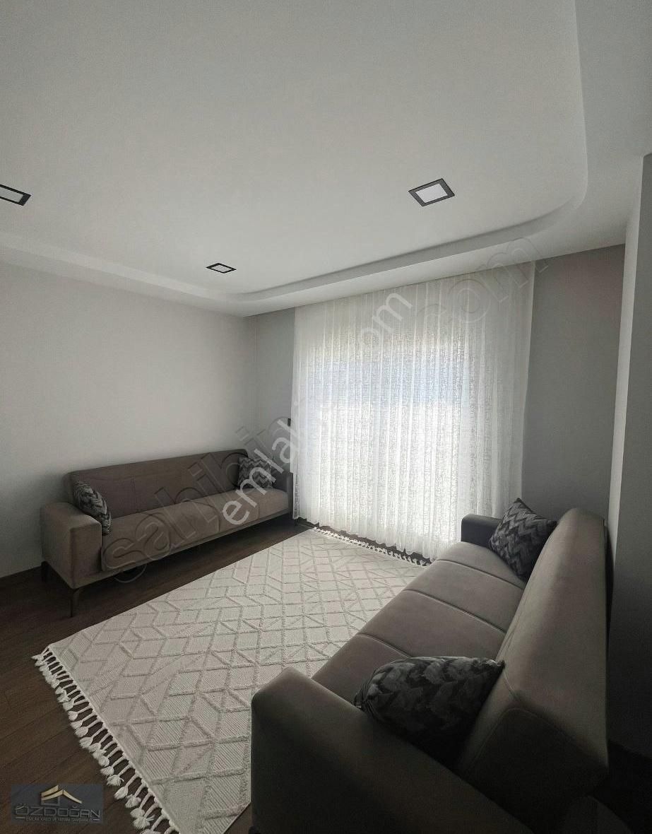 Havuzlu Sitede Ebeveyn Banyo Giyinme Odalı 3+1 Lüks Daire - Görsel 4