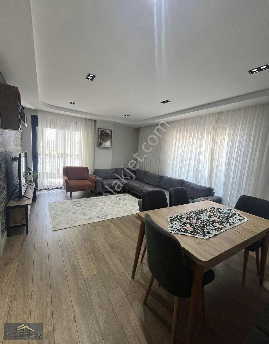 Havuzlu Sitede Ebeveyn Banyo Giyinme Odalı 3+1 Lüks Daire - Görsel 9