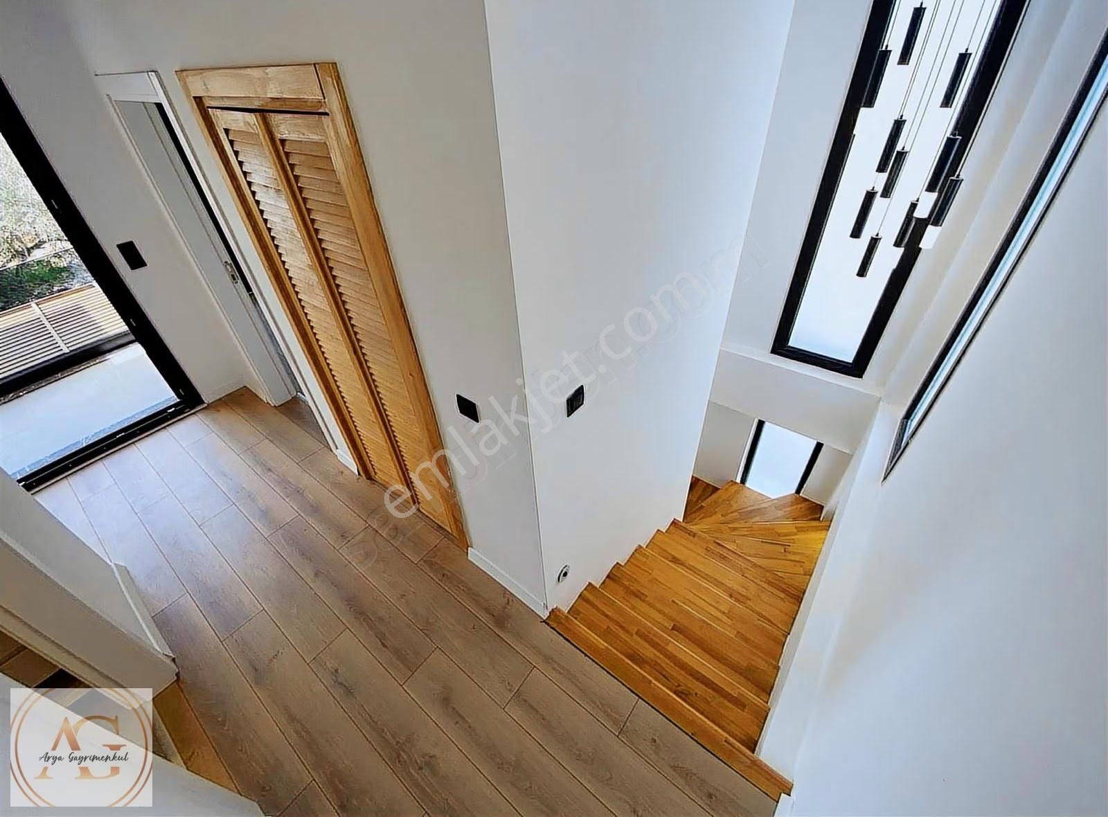 Arya'dan Güre'de Havuzlu Saunalı 5+1 Tam Müstakil Satılık Villa - Görsel 35