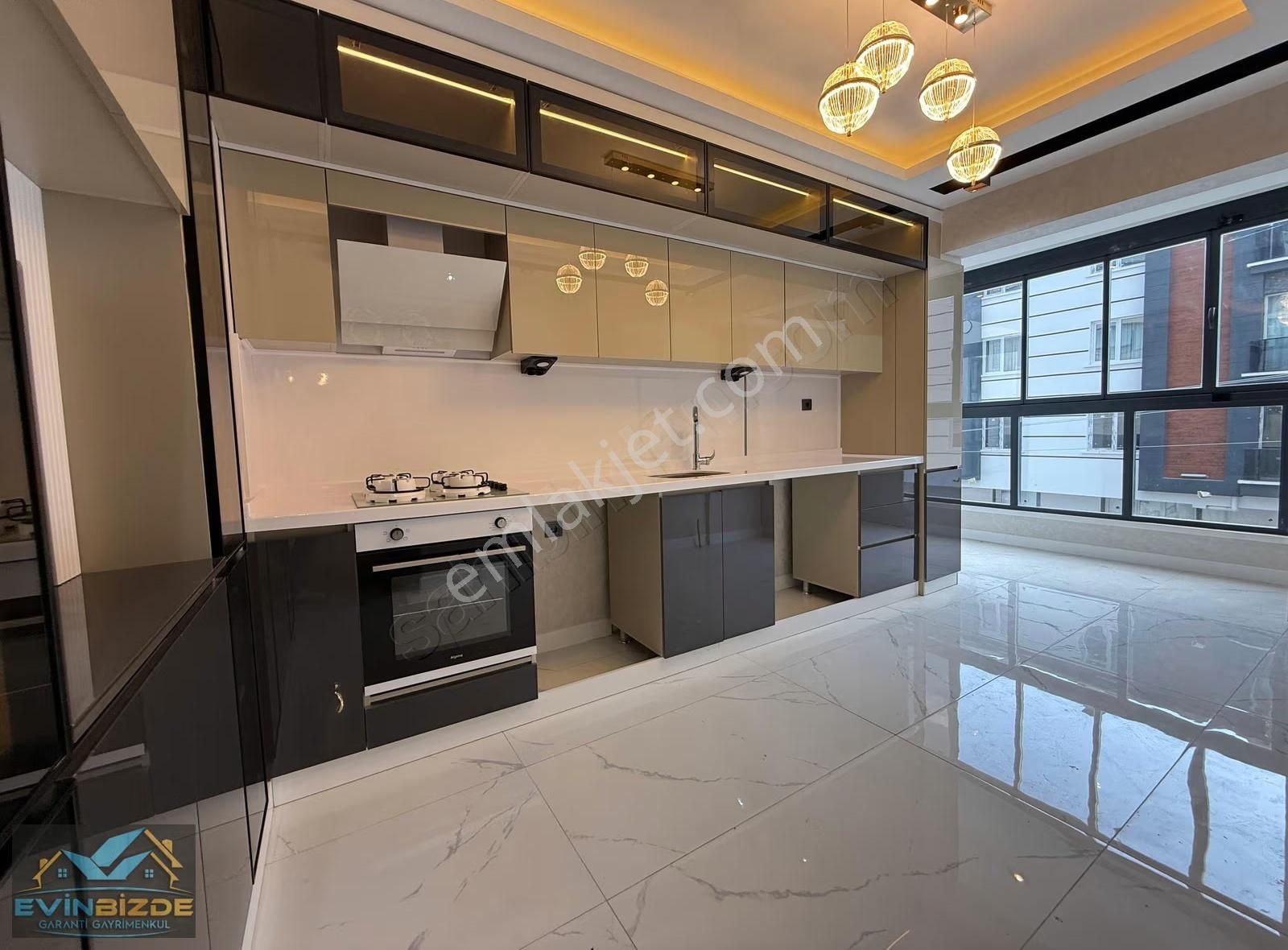 Keçiörende Sıfır Merkzi Konumda Süper Lüks 3+1daire - Görsel 17