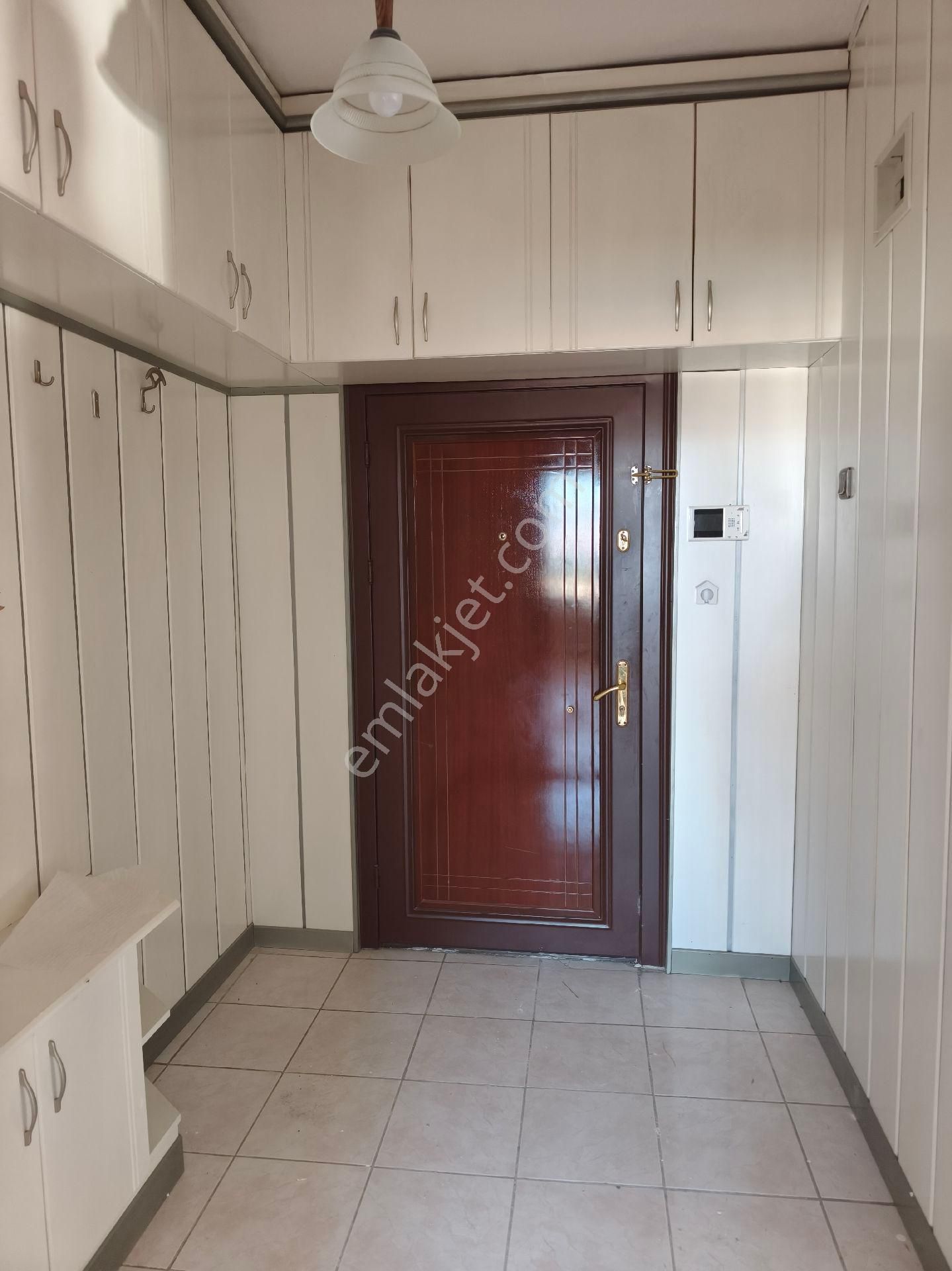 Dedeman Otel Yanı Çevreyolu Kiralık 3+1 Diare - Görsel 9