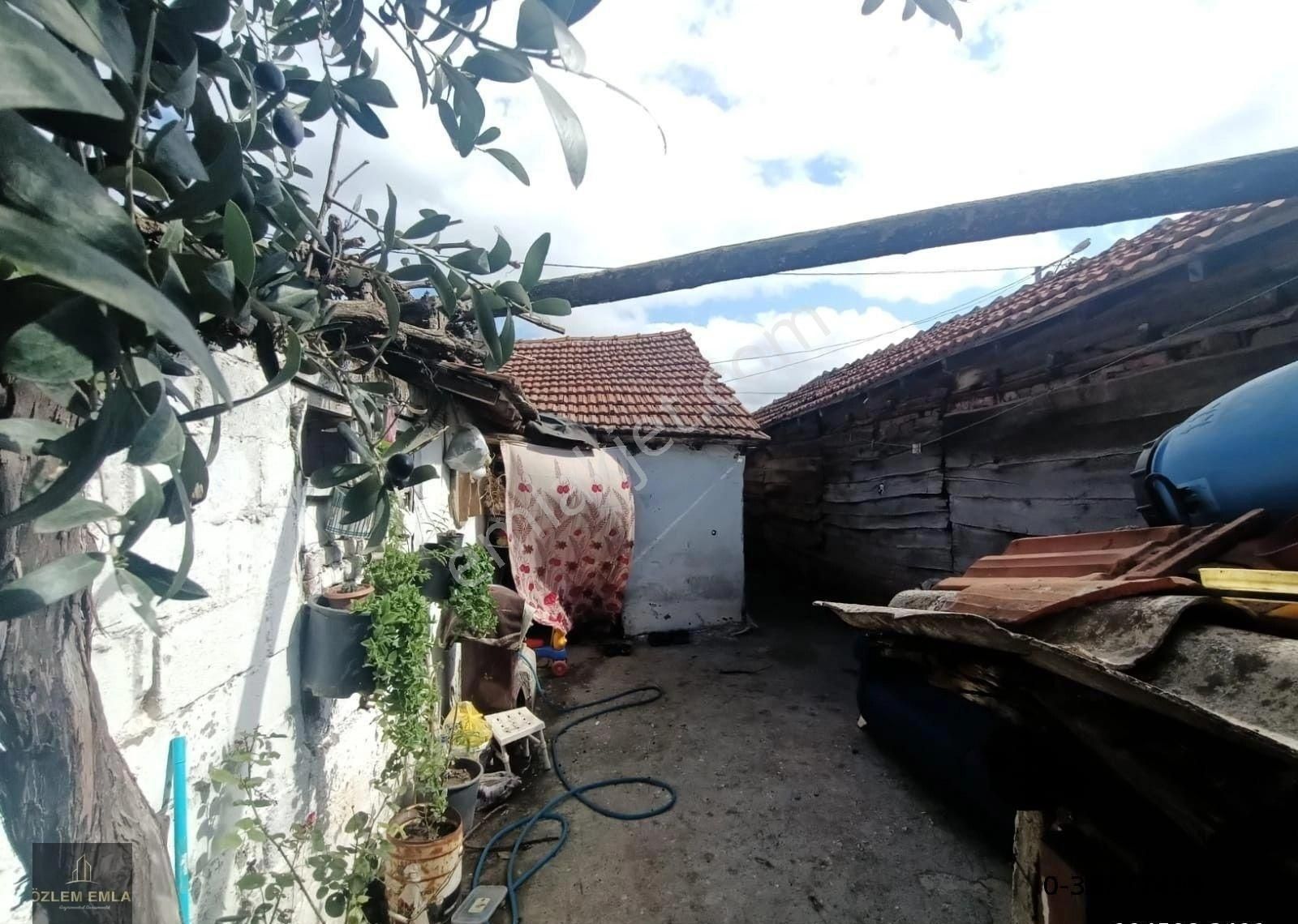 Edincik Mahallesi Köyiçinde Hayalinizdeki Bahçeli Müstakil Ev - Görsel 12