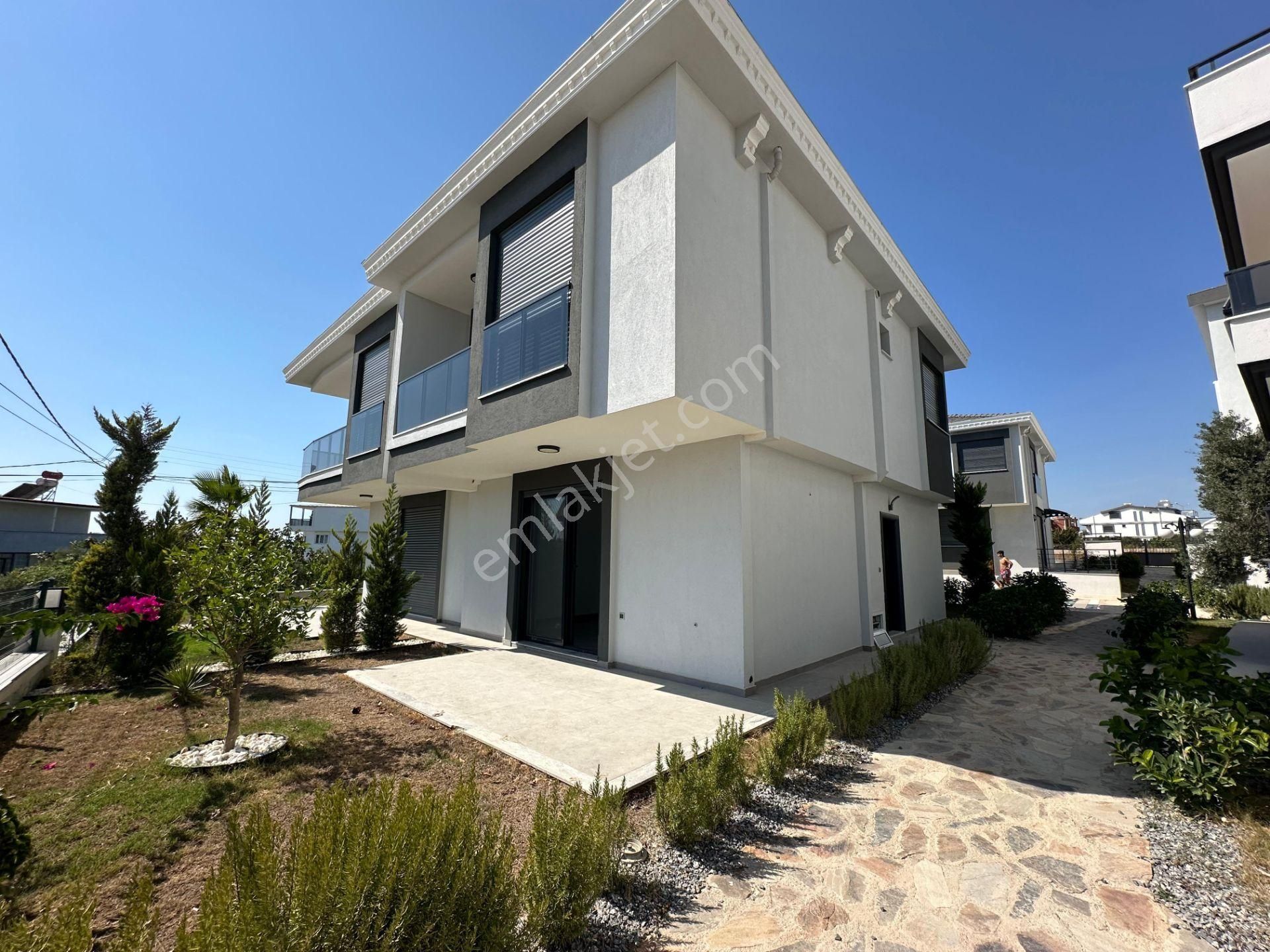 Didim Hisarda Satılık Havuzlu Sitede 3+1 Villalar - Görsel 17