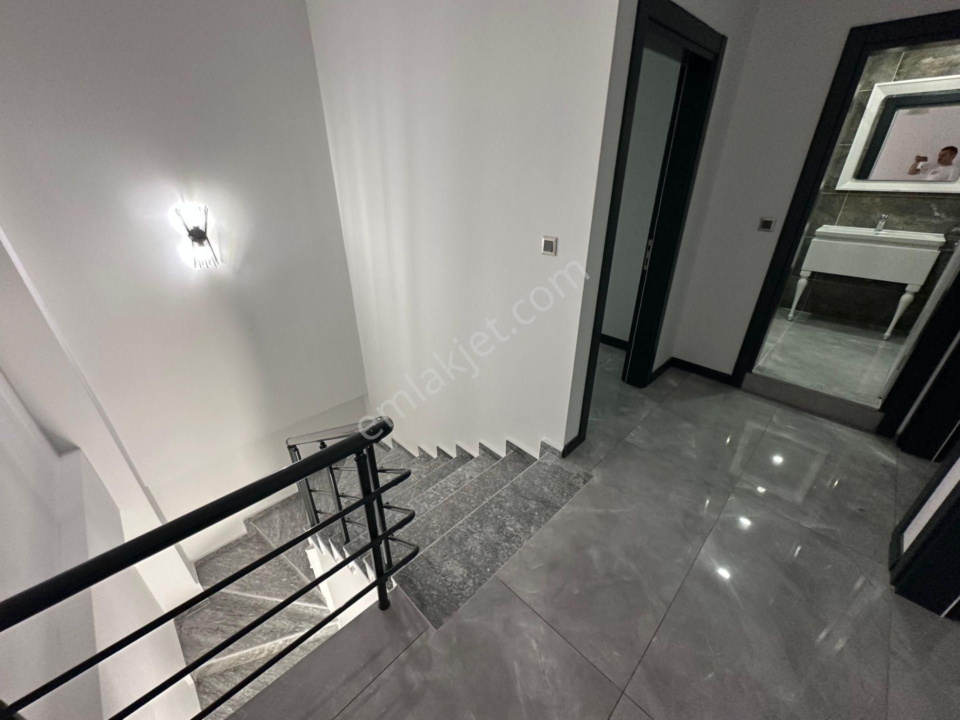 Didim Hisarda Satılık Havuzlu Sitede 3+1 Villalar - Görsel 6