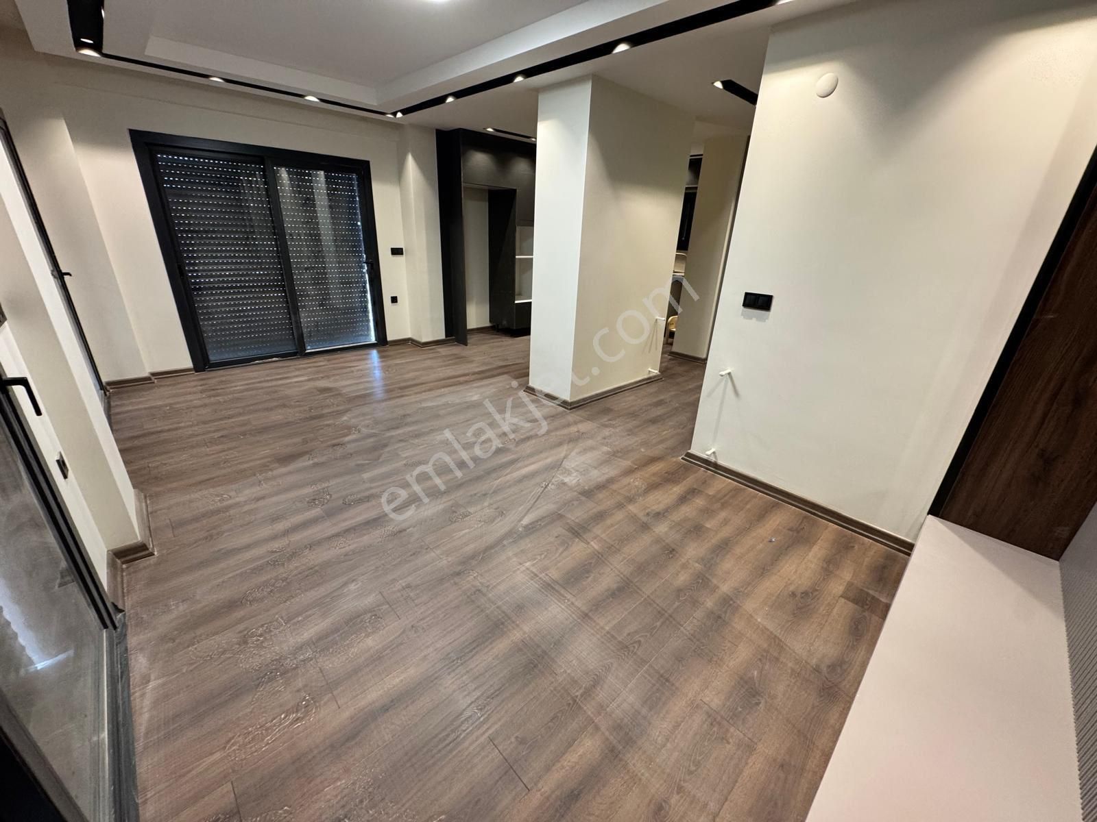 Özdere Deniz Tarafında Çok Lüks Villa - Görsel 3