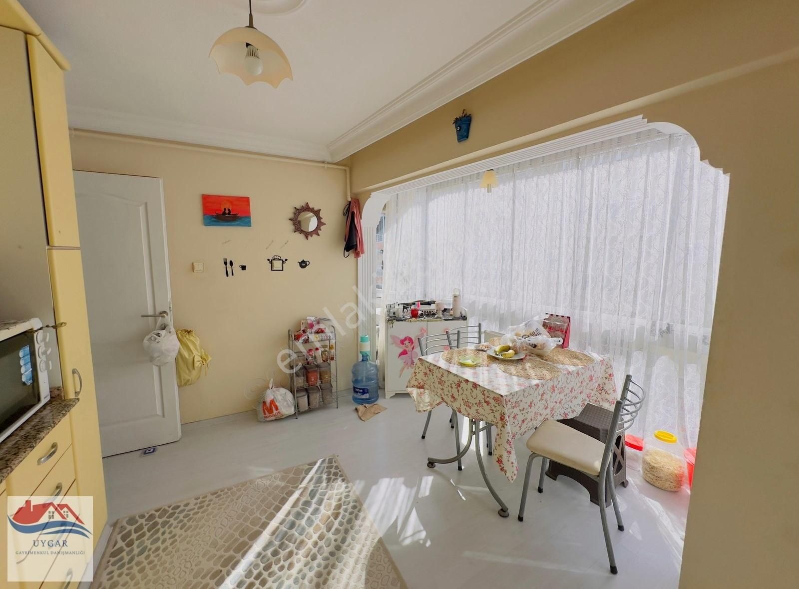 Karşıyaka Yalı Mahallesinde Satılık 3+1 Daire