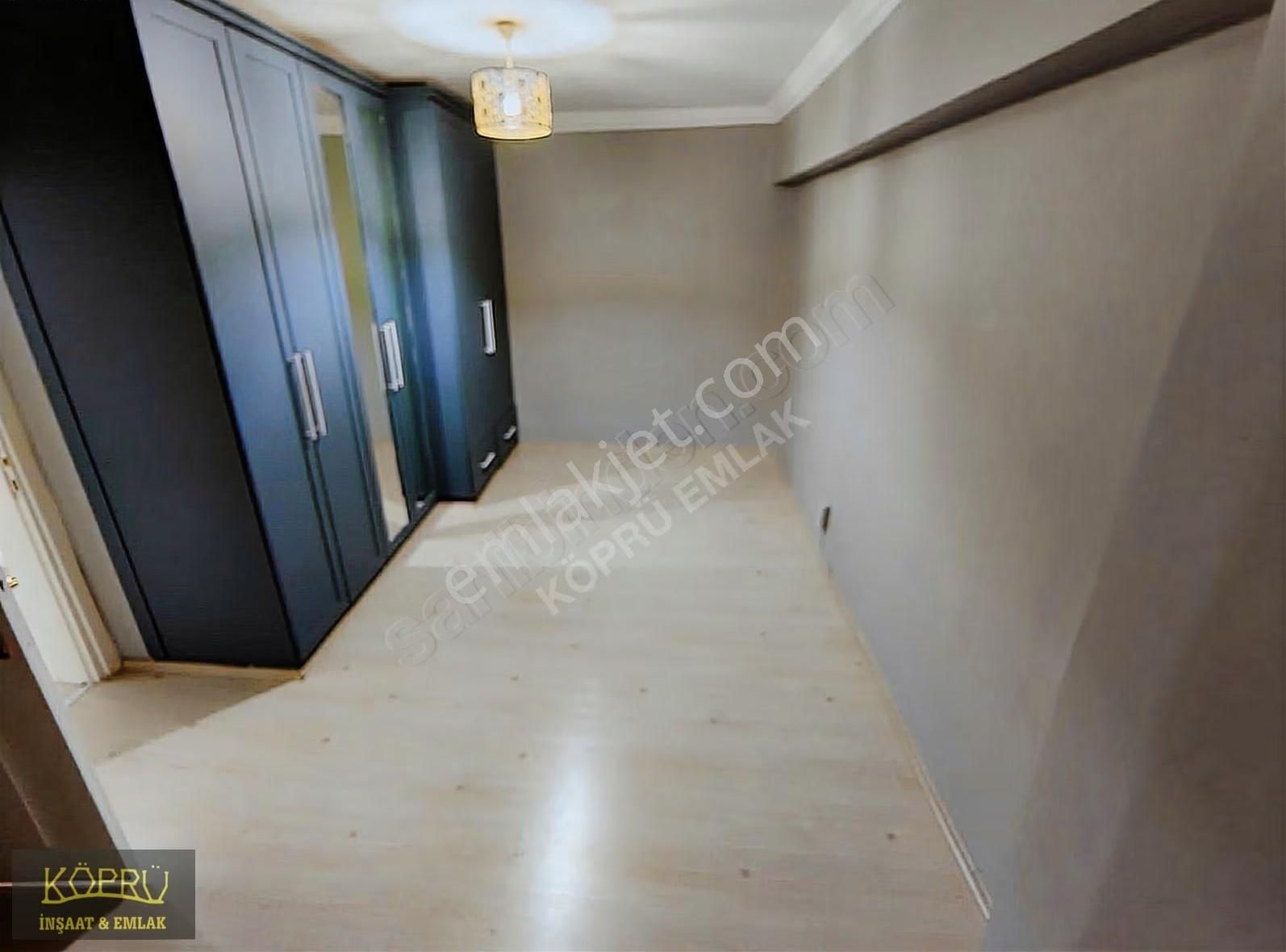 Zübeyde Hanım Mah'de Satılık Masrafsız 95m2 2+1 1.kat Daire - Görsel 2