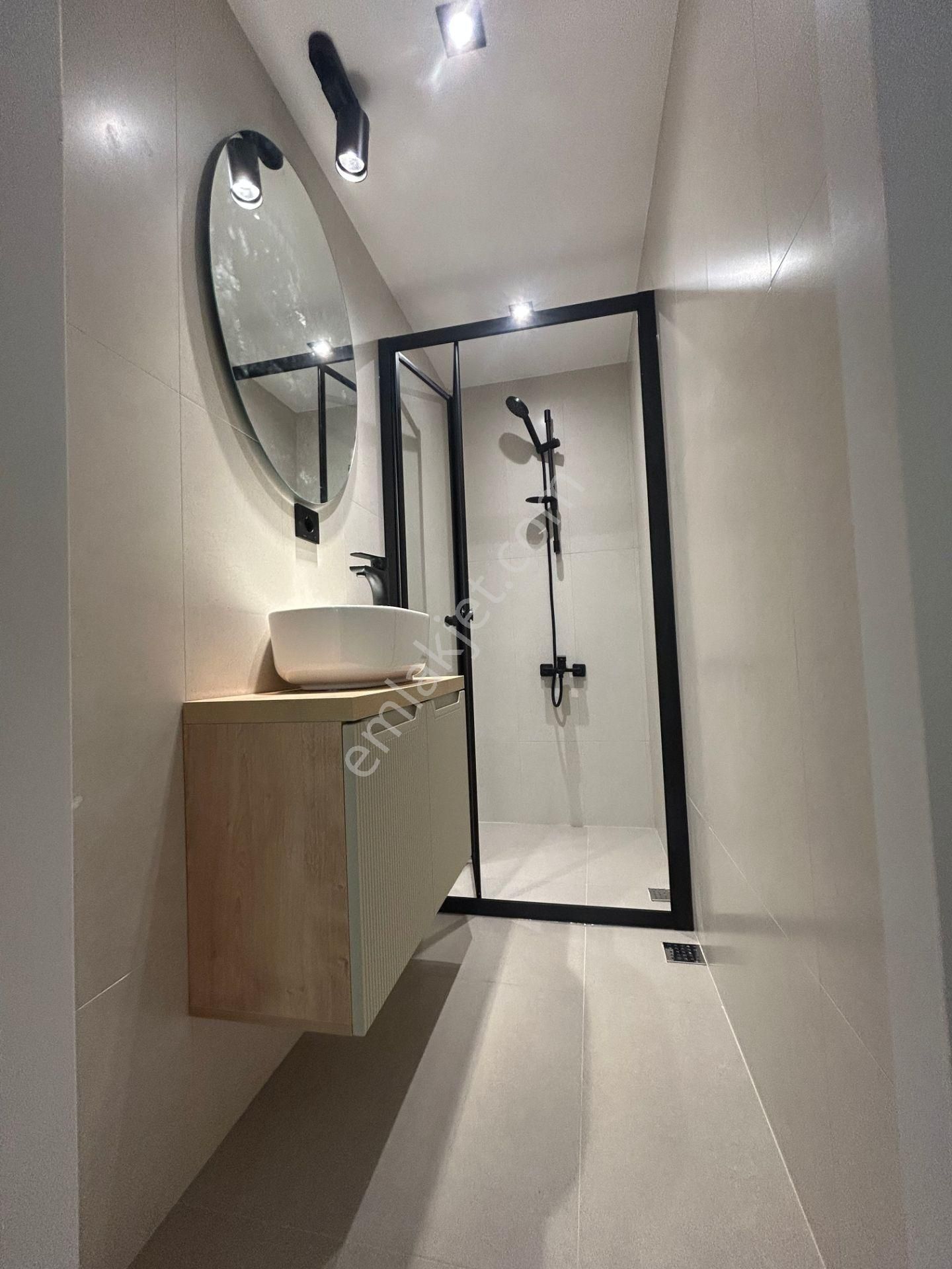 Güvenci'den Bostanlı Merkezde,köşe,145 M²,3+1,komple Tadilatlı - Görsel 27