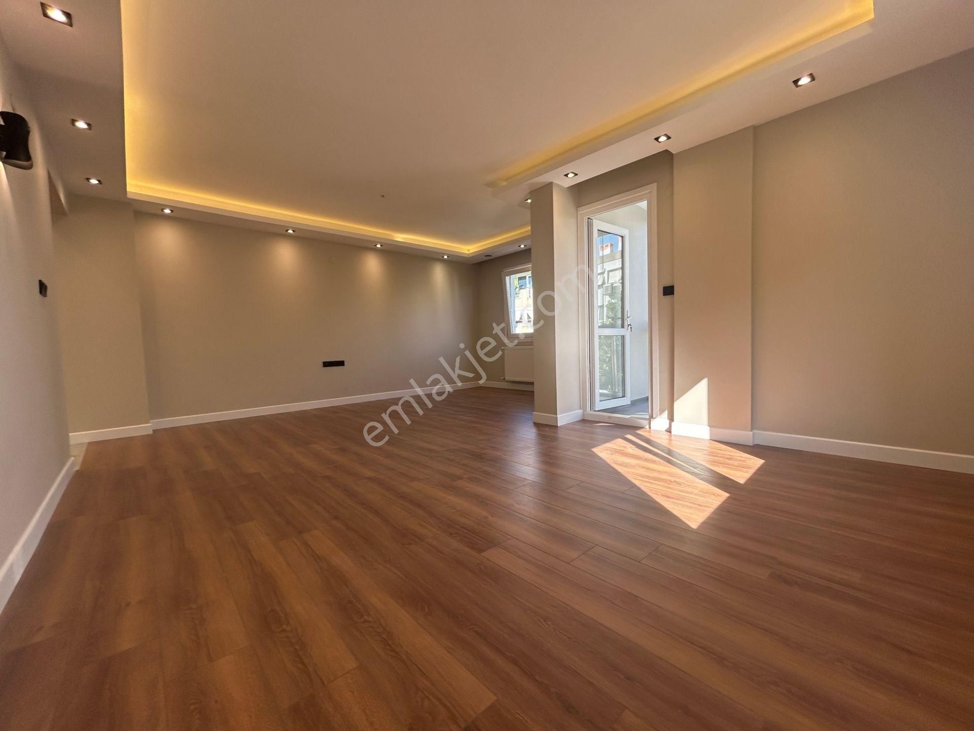 Güvenci'den Bostanlı Merkezde,köşe,145 M²,3+1,komple Tadilatlı - Görsel 3