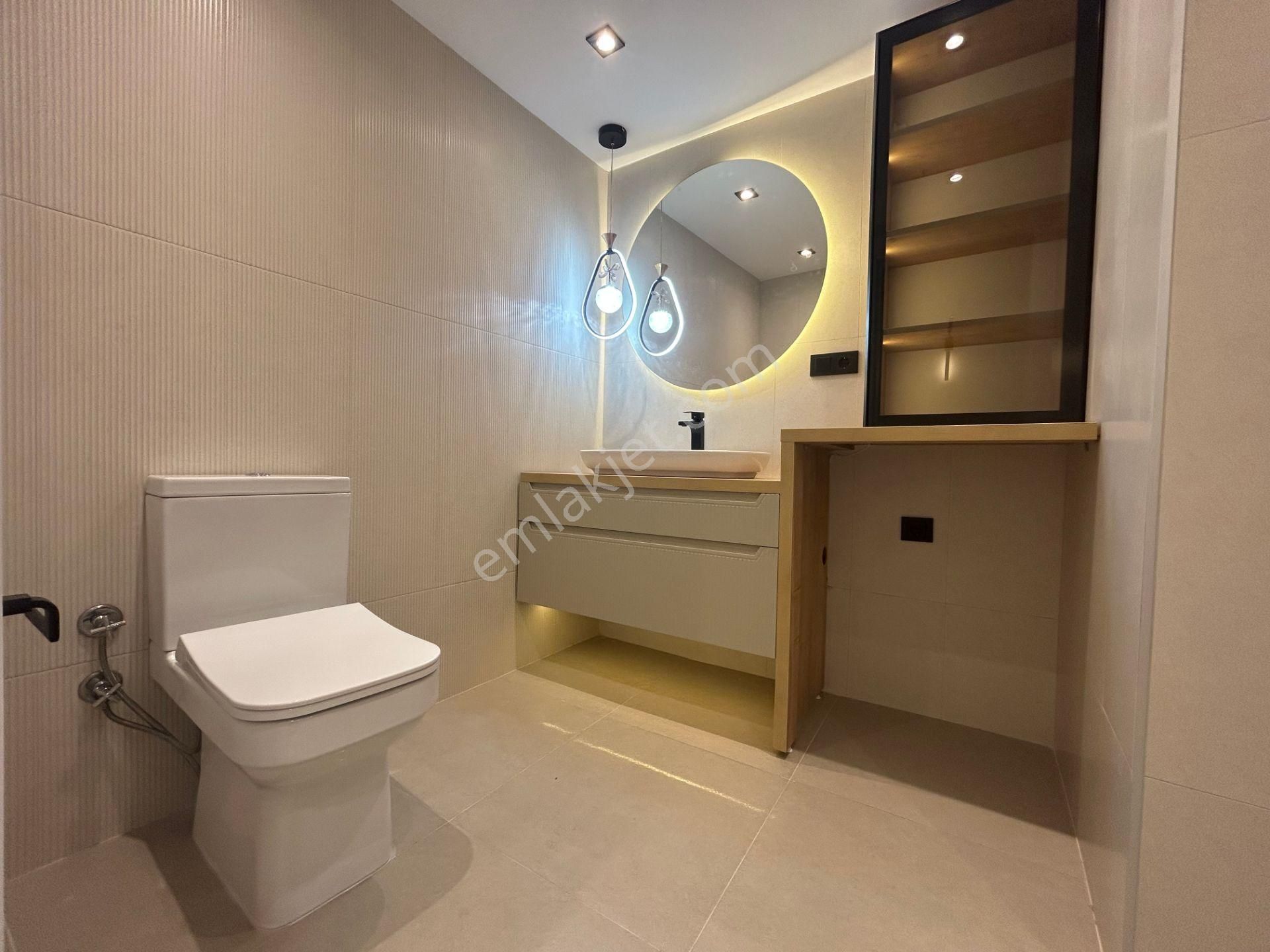 Güvenci'den Bostanlı Merkezde,köşe,145 M²,3+1,komple Tadilatlı - Görsel 15