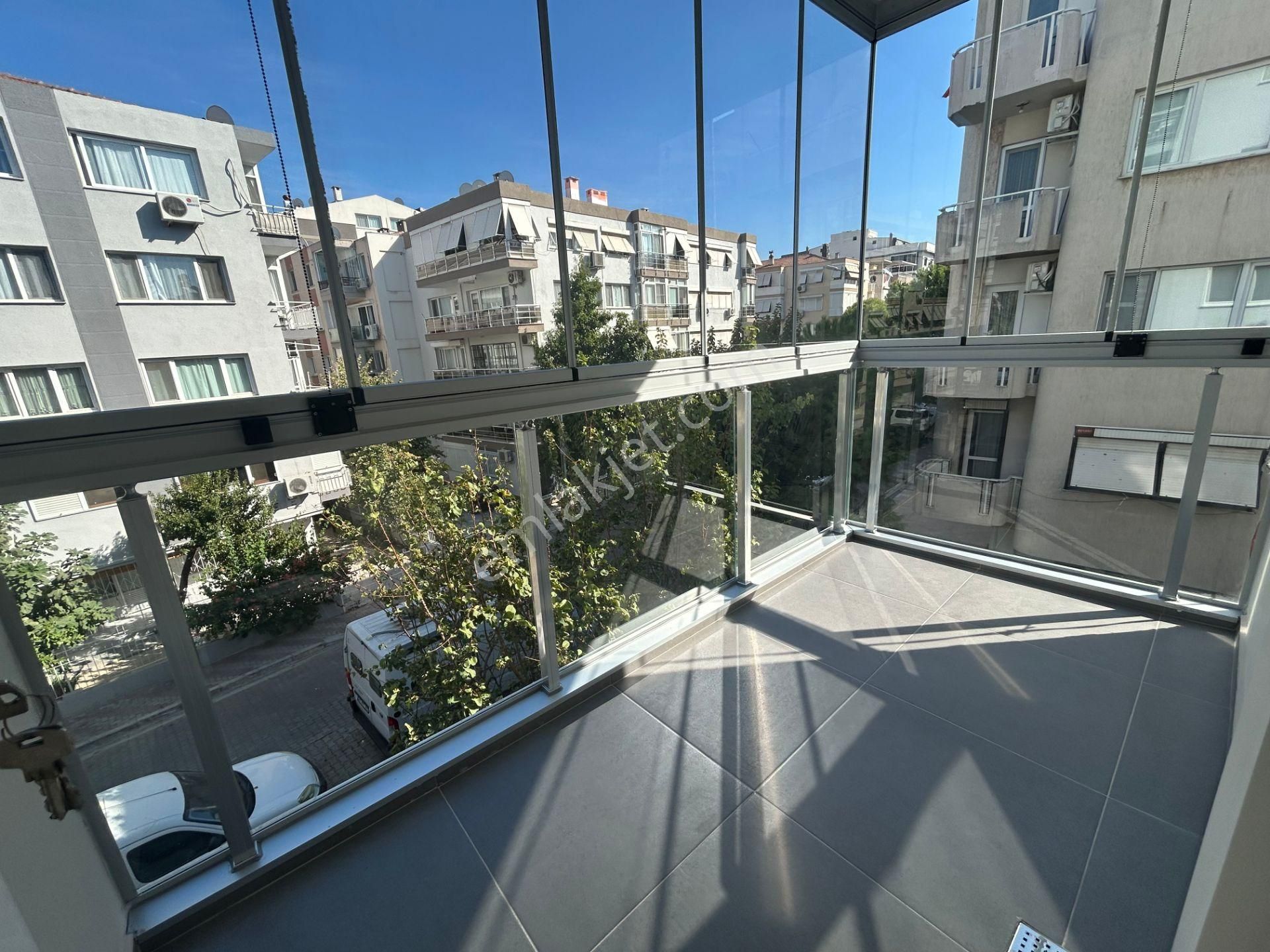 Güvenci'den Bostanlı Merkezde,köşe,145 M²,3+1,komple Tadilatlı - Görsel 5