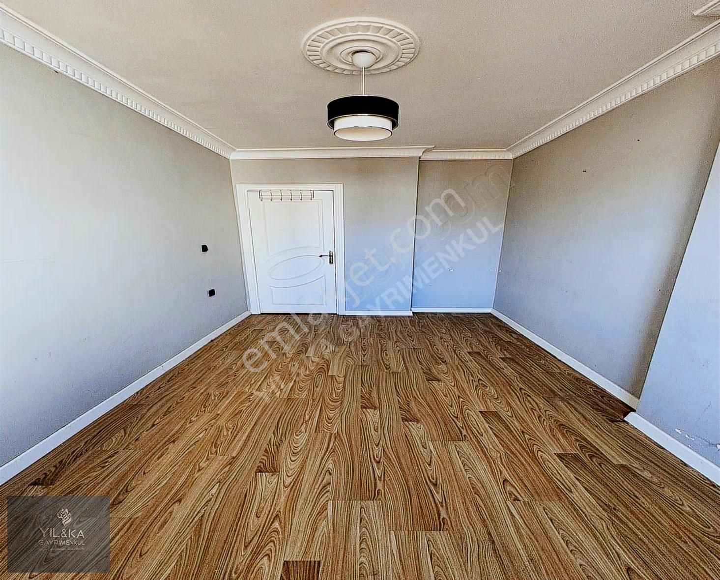 Yıl&ka Gayrimenkulden Talatpaşa Mahallesinde 1+1 Arakat Daire - Görsel 4