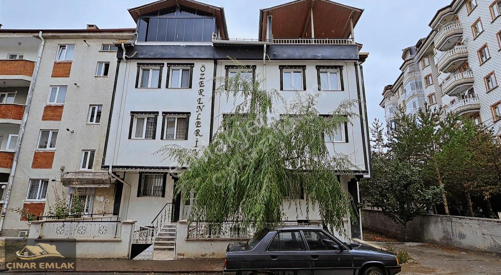 Çınar Emlak'tan İnönü Mah.200m2,satılık 5+1 Dubleks Daire
