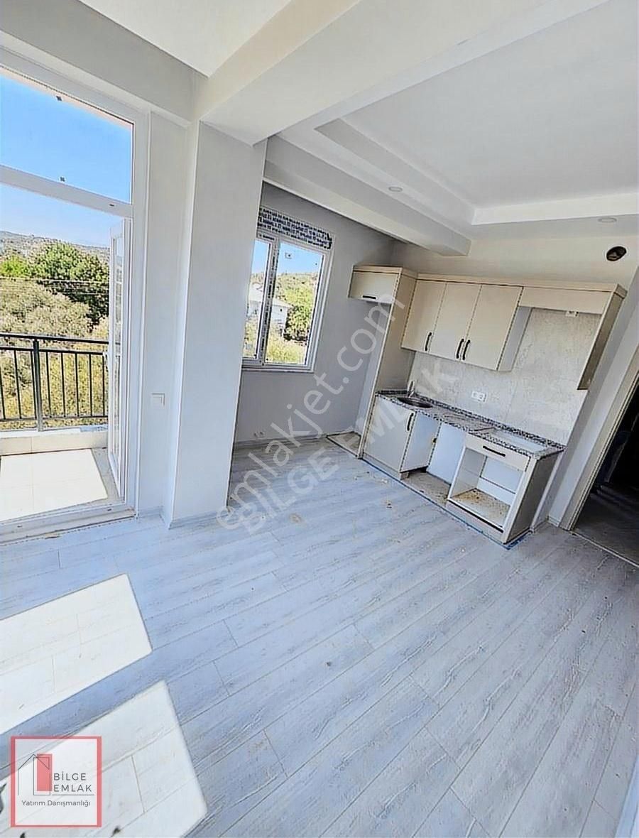 Varsak Mendereste Kiralık Asansörlü 1+1 Katta Daire - Görsel 17