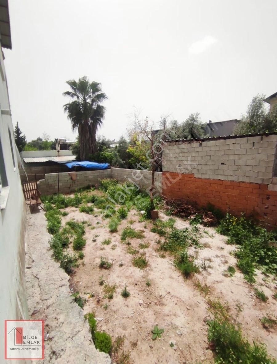 Aksu Mandırlar'da 3 Katlı Bahçeli Müstakil Ev - Görsel 15