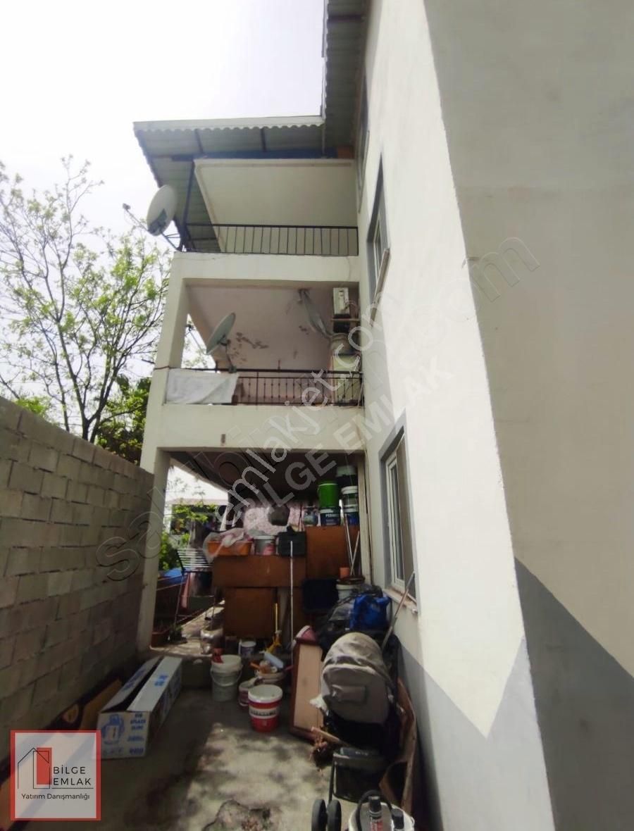 Aksu Mandırlar'da 3 Katlı Bahçeli Müstakil Ev - Görsel 5