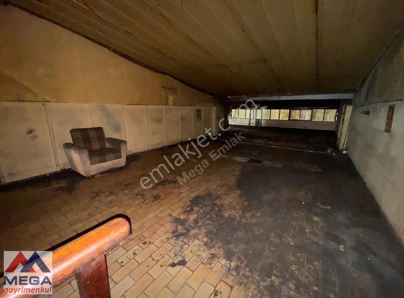 Dolayoba Sanayi Sitesinde Satılık Atölye - Görsel 2