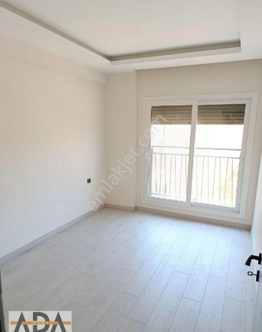 Kusadası Degirmendere Mahallesinde 1+1 Sıfır Daire - Görsel 17