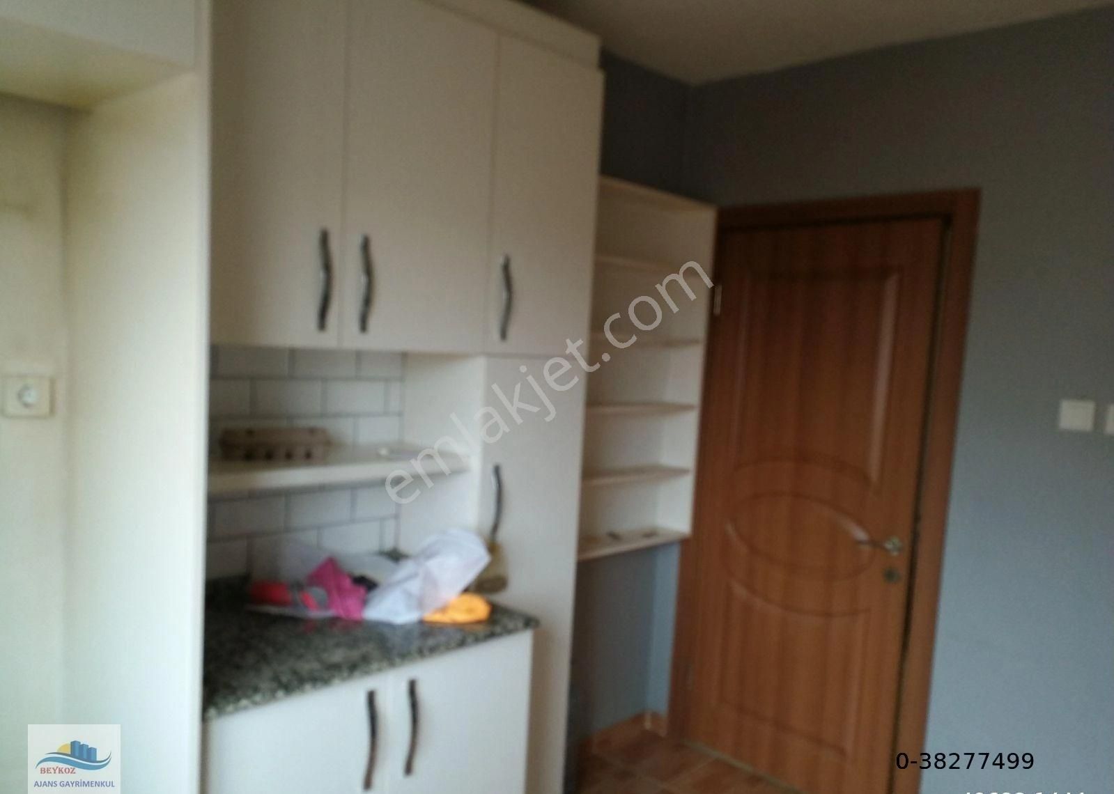 Çubuklu Dedeoğlu Mevkiinde 2+1 120 M2 Boğaz Manzaralı Daire - Görsel 4