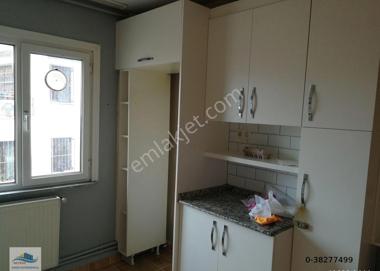 Çubuklu Dedeoğlu Mevkiinde 2+1 120 M2 Boğaz Manzaralı Daire - Görsel 16