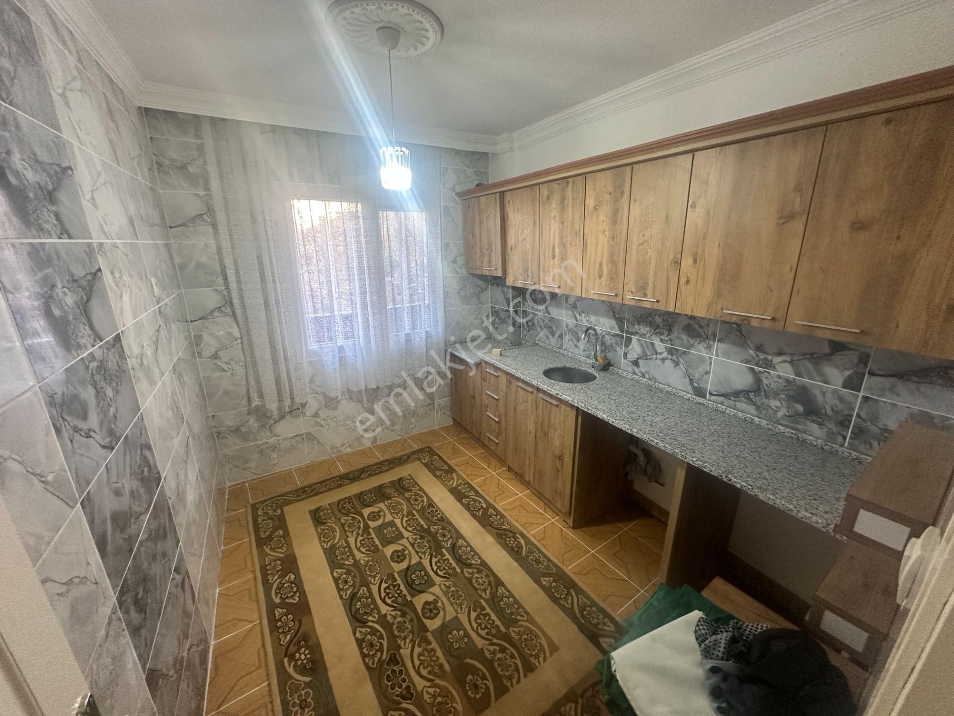 Çalışkan__dan Çamlıkta Doğalgazlı 2+1 Cadde Yakını Kiralık Daire - Görsel 6