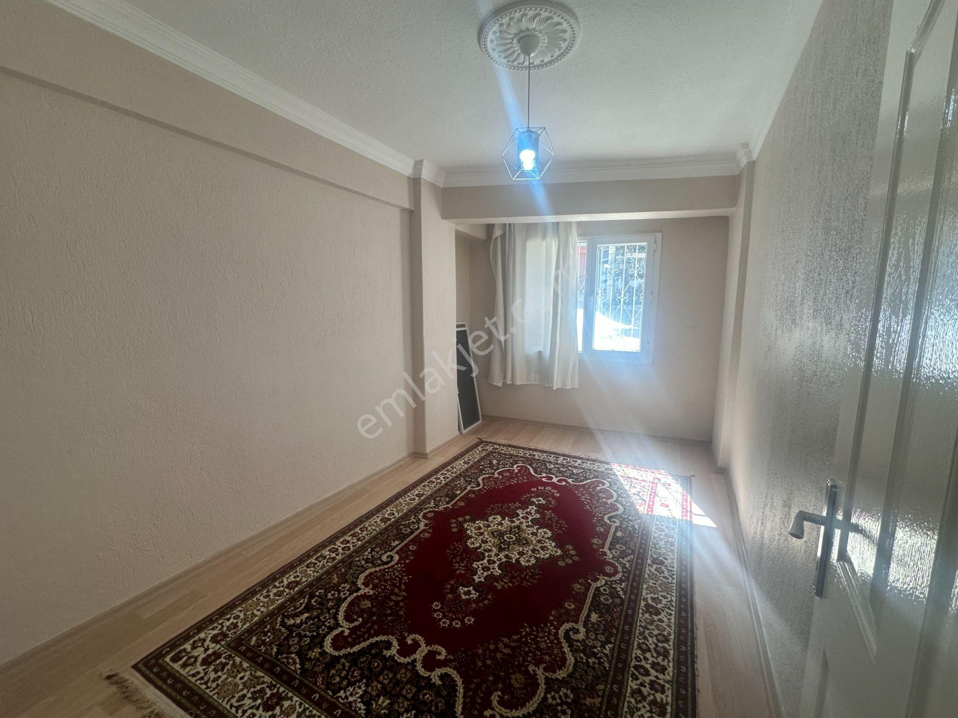 Çalışkan__dan Çamlıkta Doğalgazlı 2+1 Cadde Yakını Kiralık Daire - Görsel 9