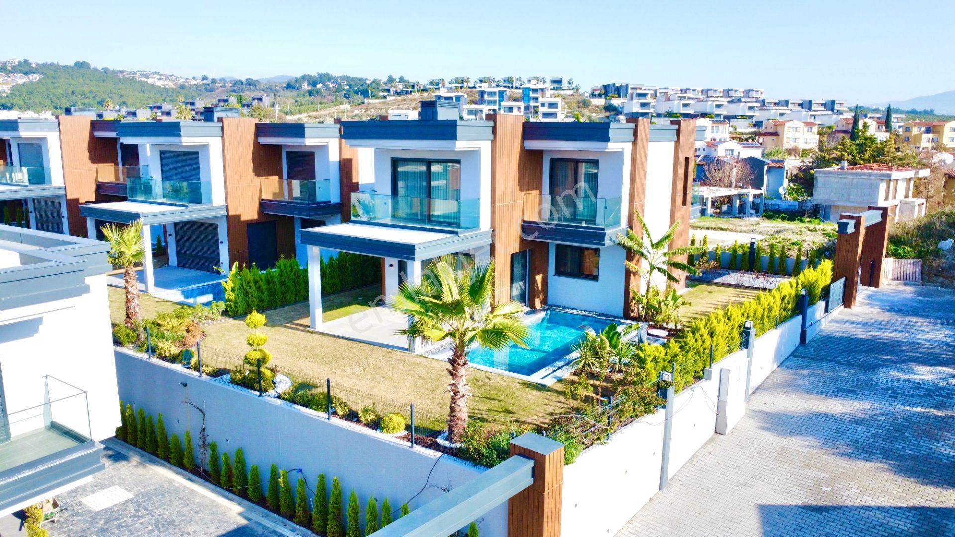 Kuşadası Soğucakta Deniz Manzaralı Sıfır Müstakil Satılık Villalar - Görsel 2