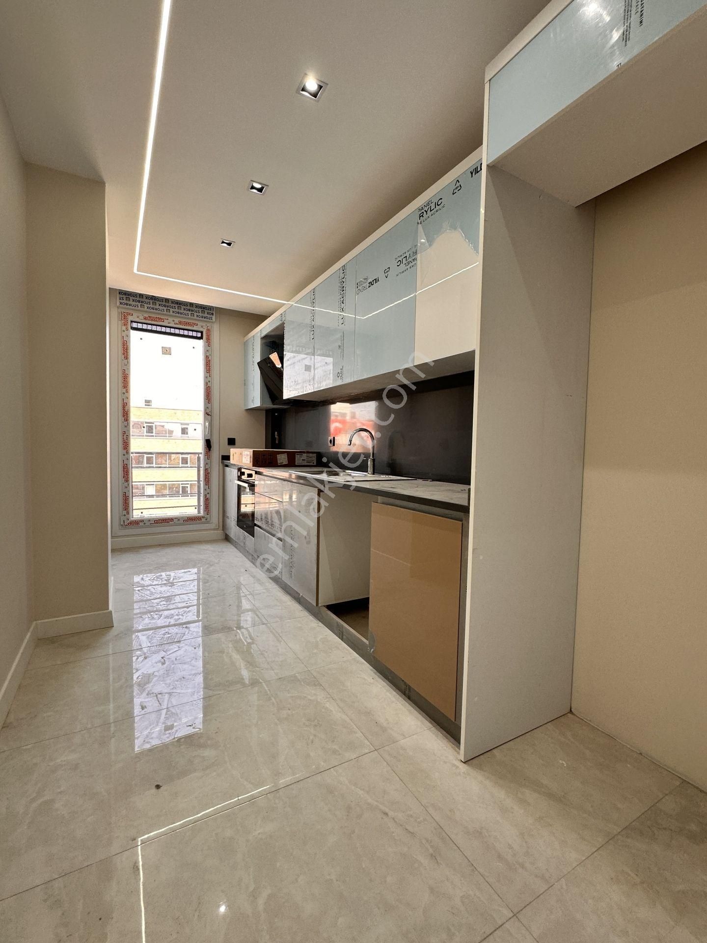 Next House'dan Bahçelievler Merkezde Köşe Konumlu, Sıfır, 5+2 - Görsel 7