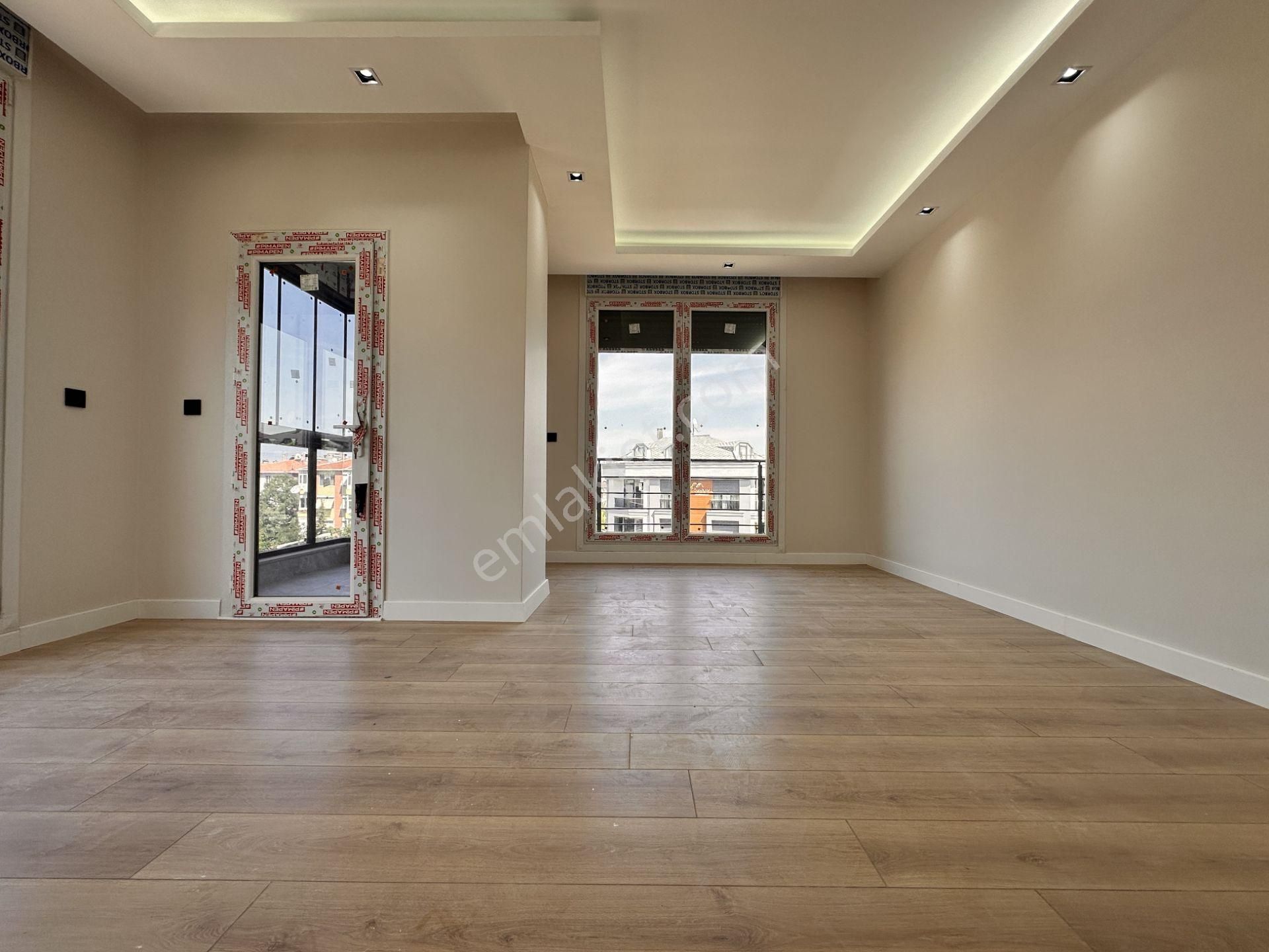 Next House'dan Bahçelievler Merkezde Köşe Konumlu, Sıfır, 5+2 - Görsel 4