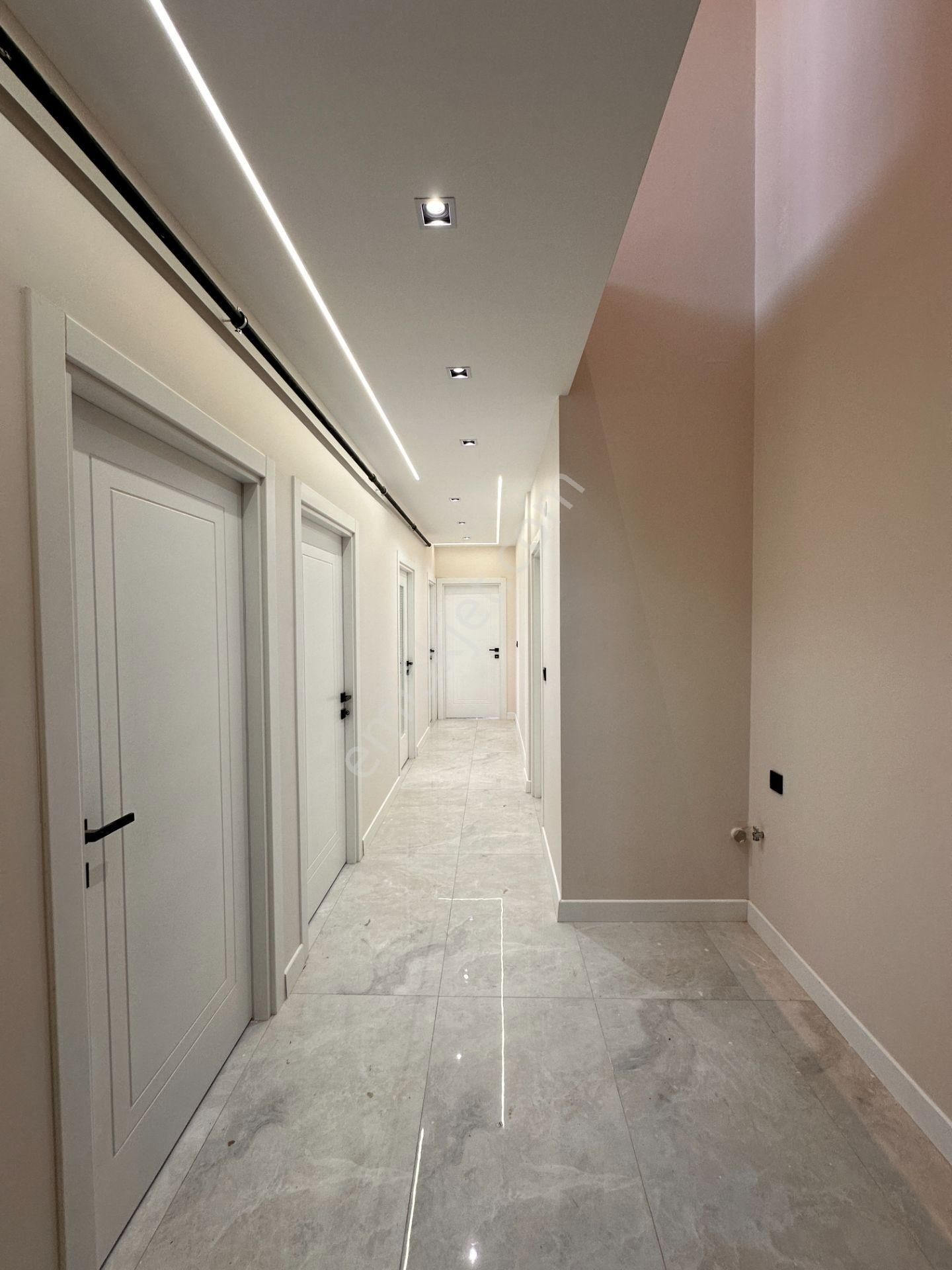 Next House'dan Bahçelievler Merkezde Köşe Konumlu, Sıfır, 5+2 - Görsel 21