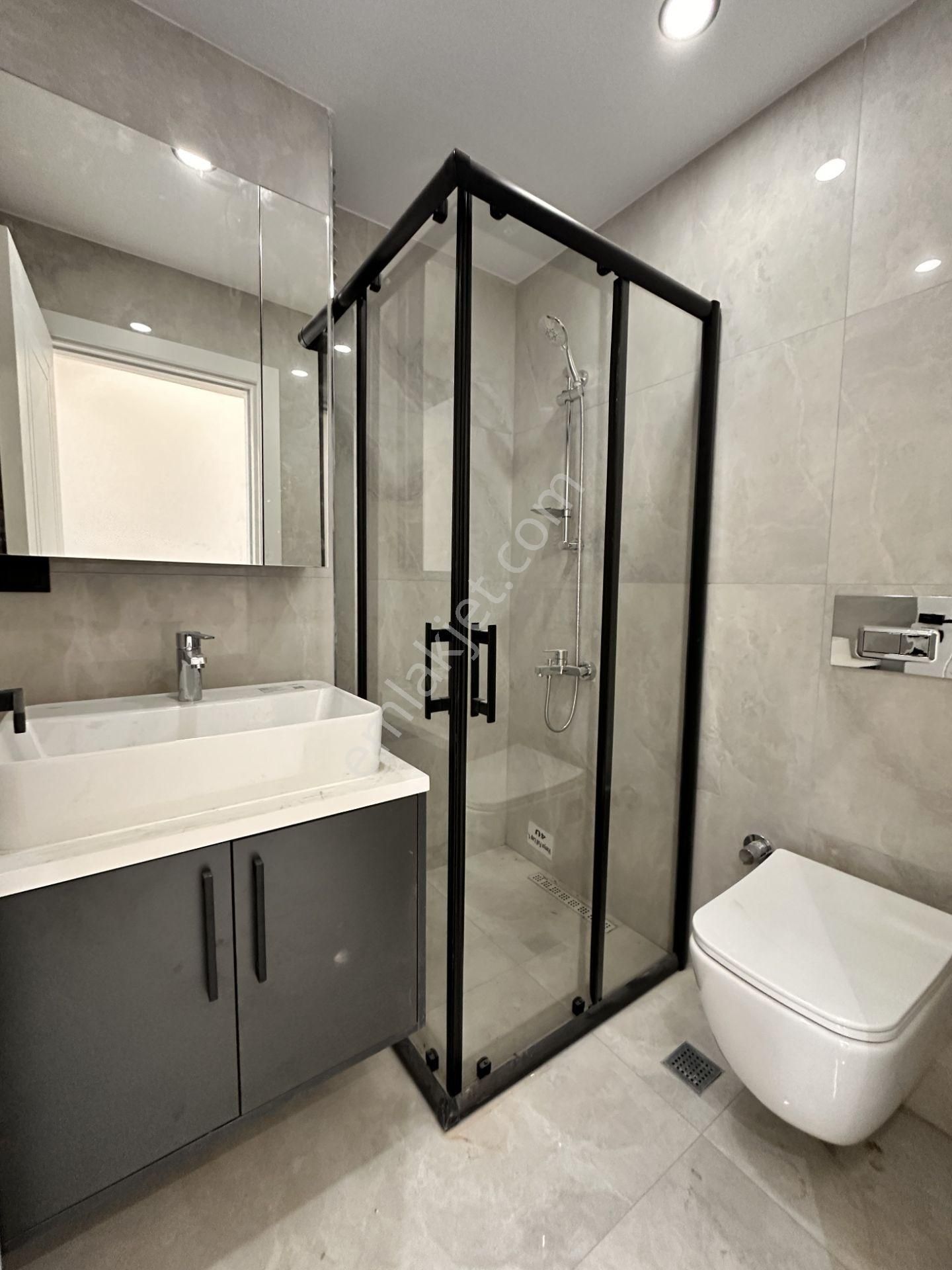 Next House'dan Bahçelievler Merkezde Köşe Konumlu, Sıfır, 5+2 - Görsel 15