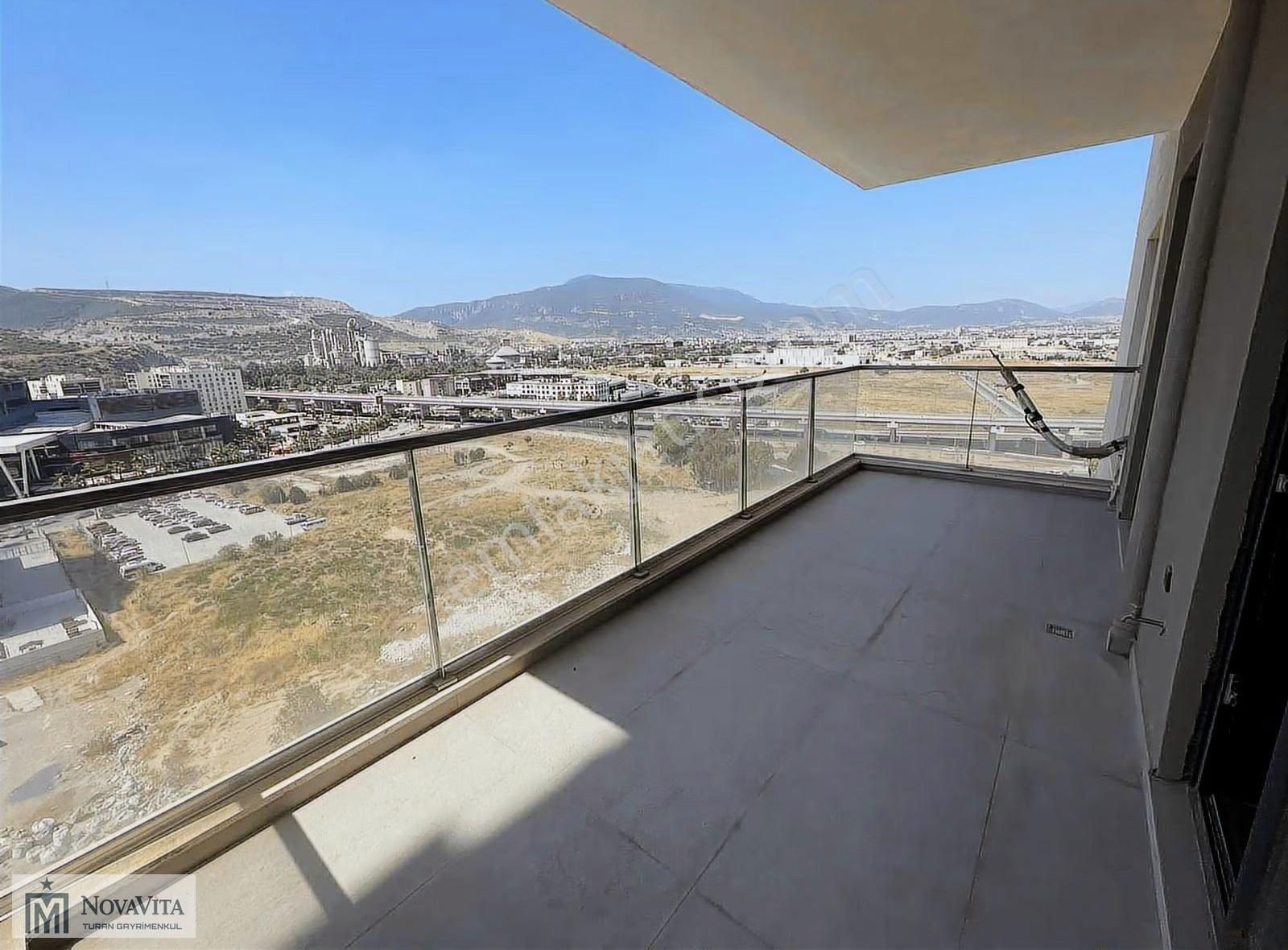 İkon Live 130 M2 Satılık 3+1 Havuz Cephe Daire - Görsel 6