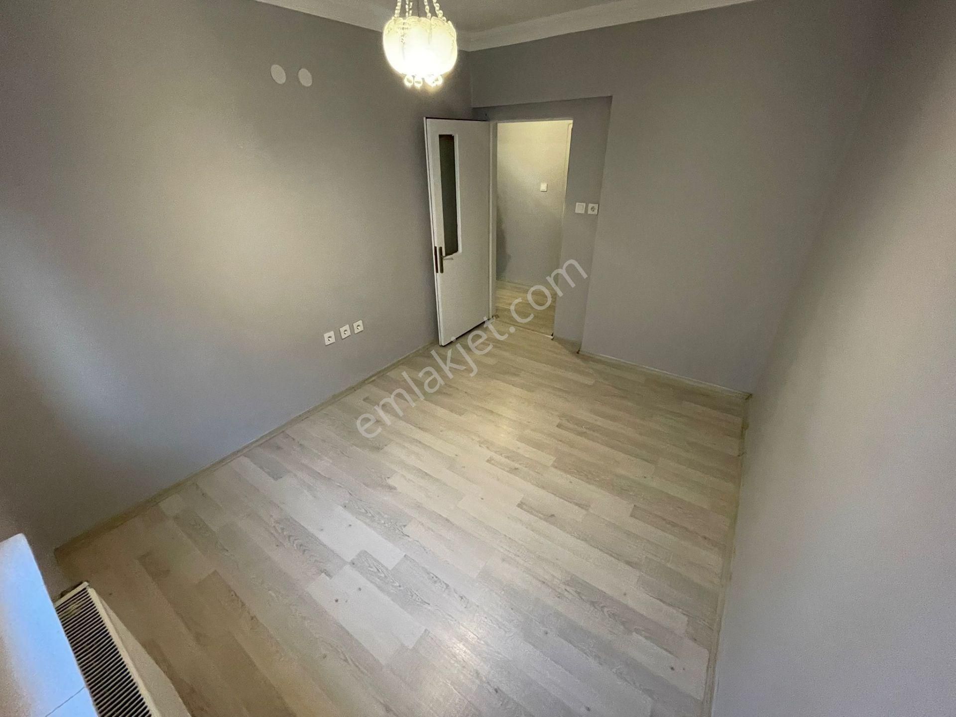 Selçuklu Mah.den 3+1 Bağımsız Ara Kat Çift Balkonlu Daire - Görsel 8