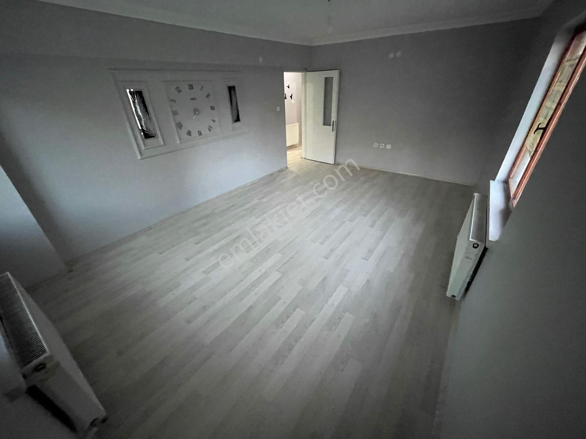 Selçuklu Mah.den 3+1 Bağımsız Ara Kat Çift Balkonlu Daire - Görsel 13