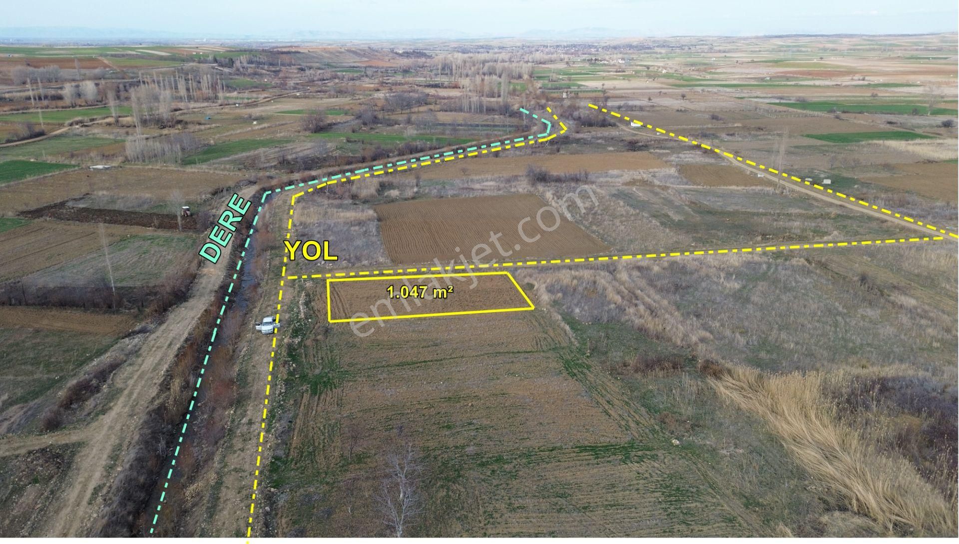 Doğanhisarda Yerleşime Yakın Sulak Dereye Cephe 1.047 M² Bahçelik - Görsel 4