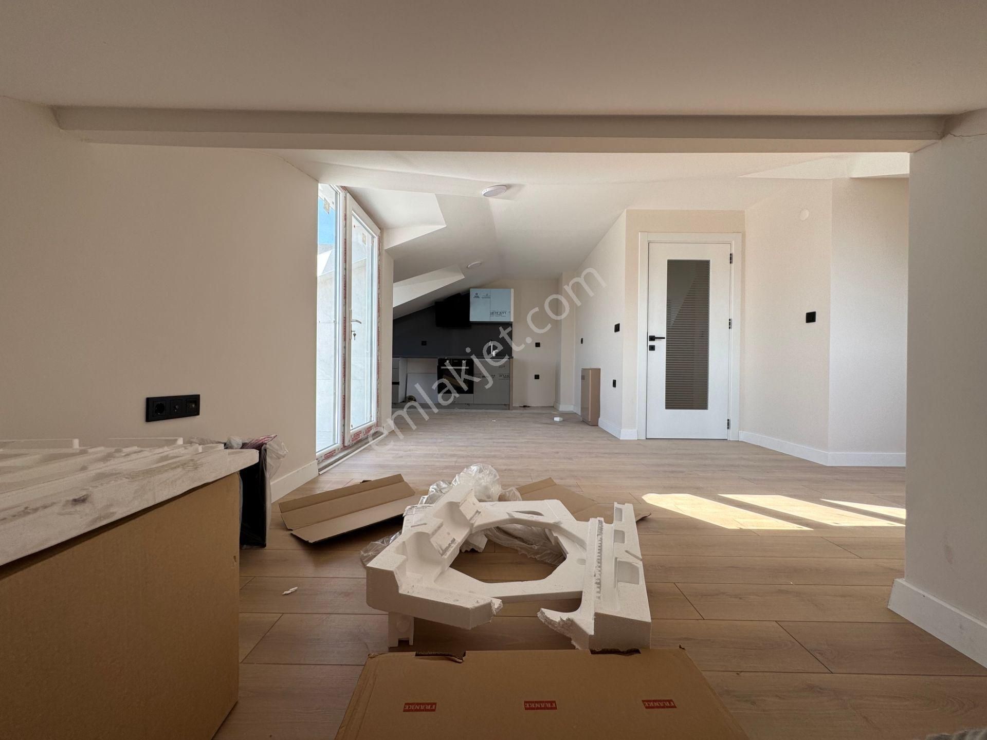 Next House'dan, Bahçelievler Merkez'de, 5+2 210m2 Lüks Daire - Görsel 27