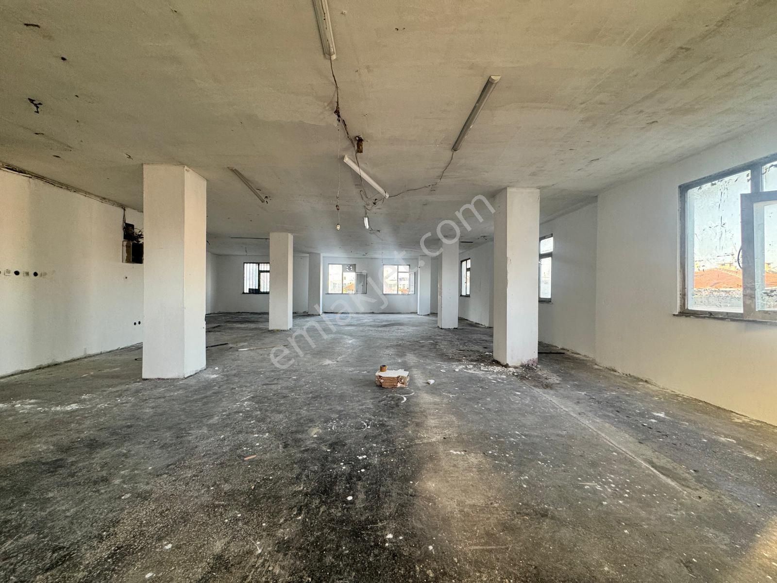 İstanbul House'dan Kocasinan Merkez'de 220m2 Kiralık İş Hanı - Görsel 13