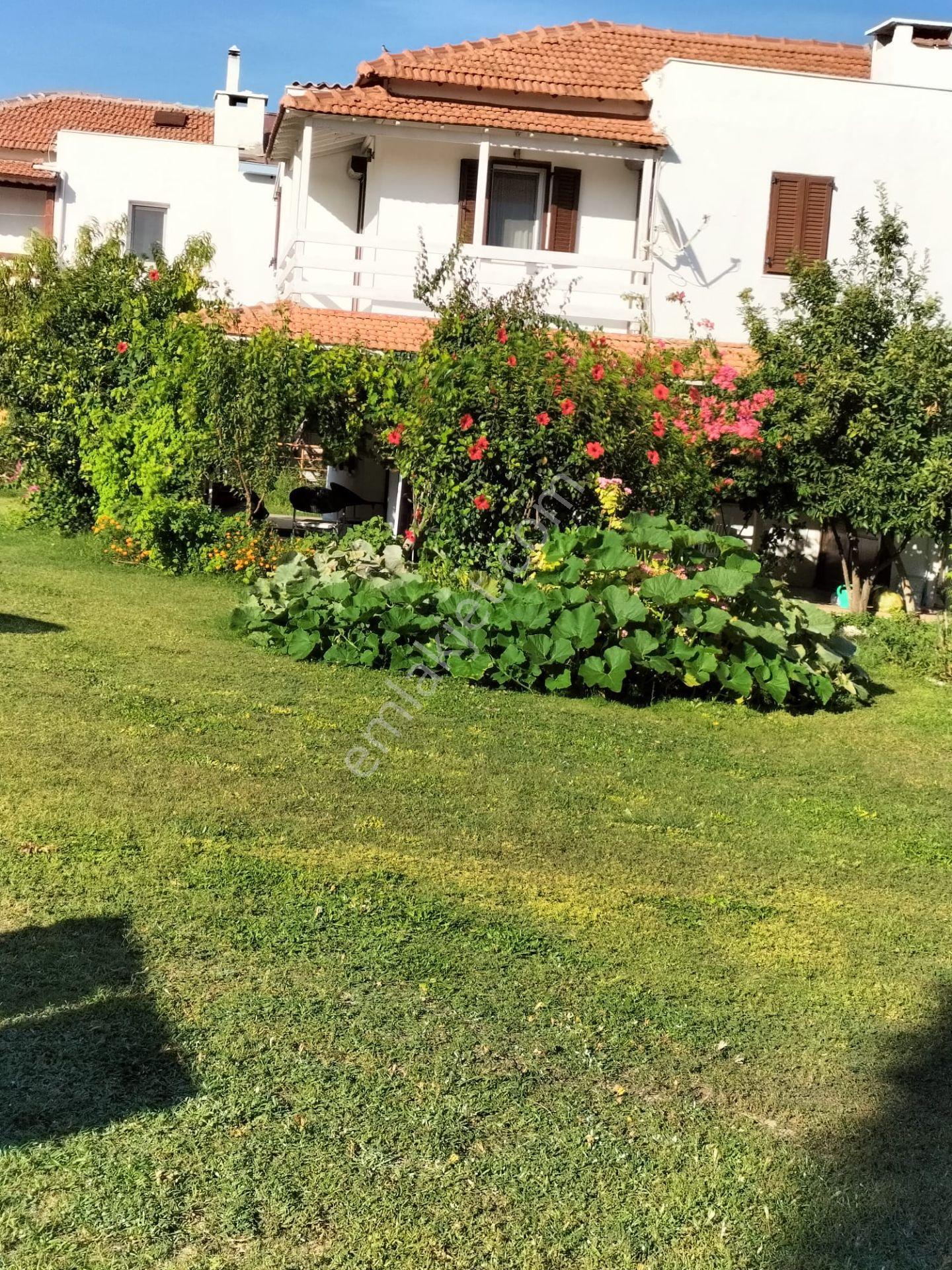 Çeşme Çiftlikköy Havuzlu Sitede Satılık Dubleks - Görsel 12