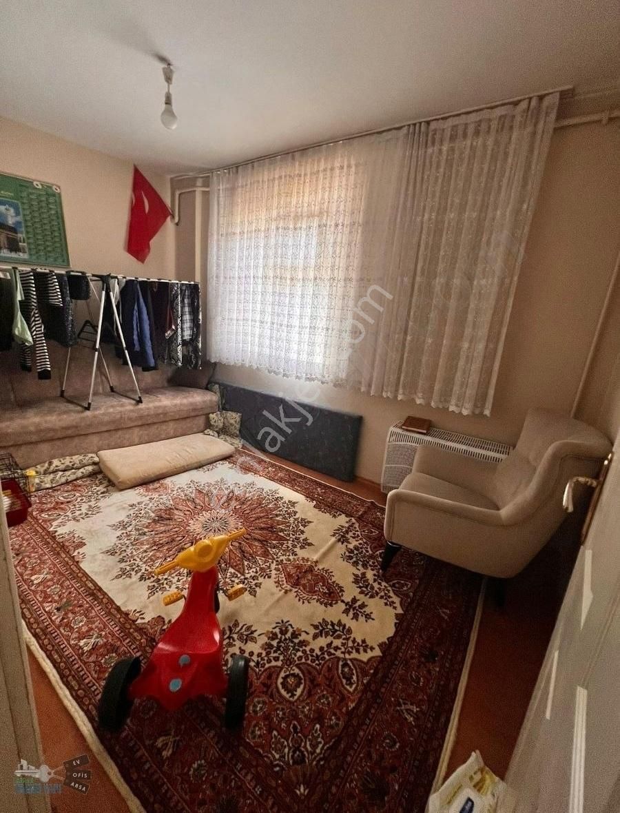 Satılık 2 Katlı Köşebaşı Bina - Görsel 7