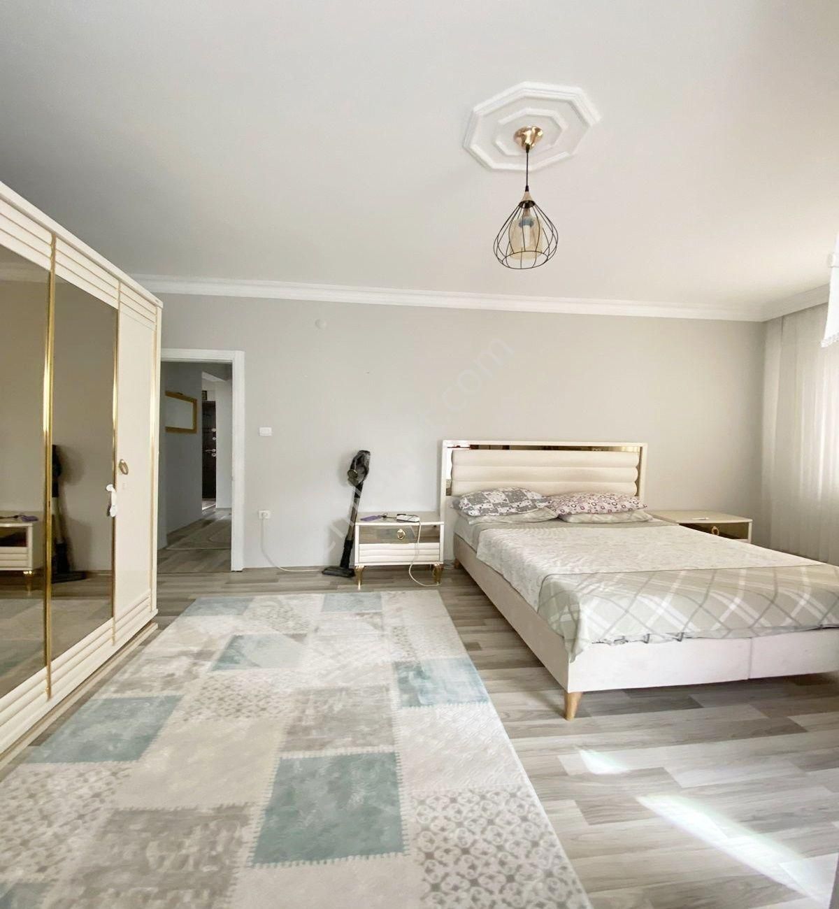 Avcılar Ambarlı Mahallesinde Cadde Üzeri 3+1 Ferah Satılık Daire - Görsel 14