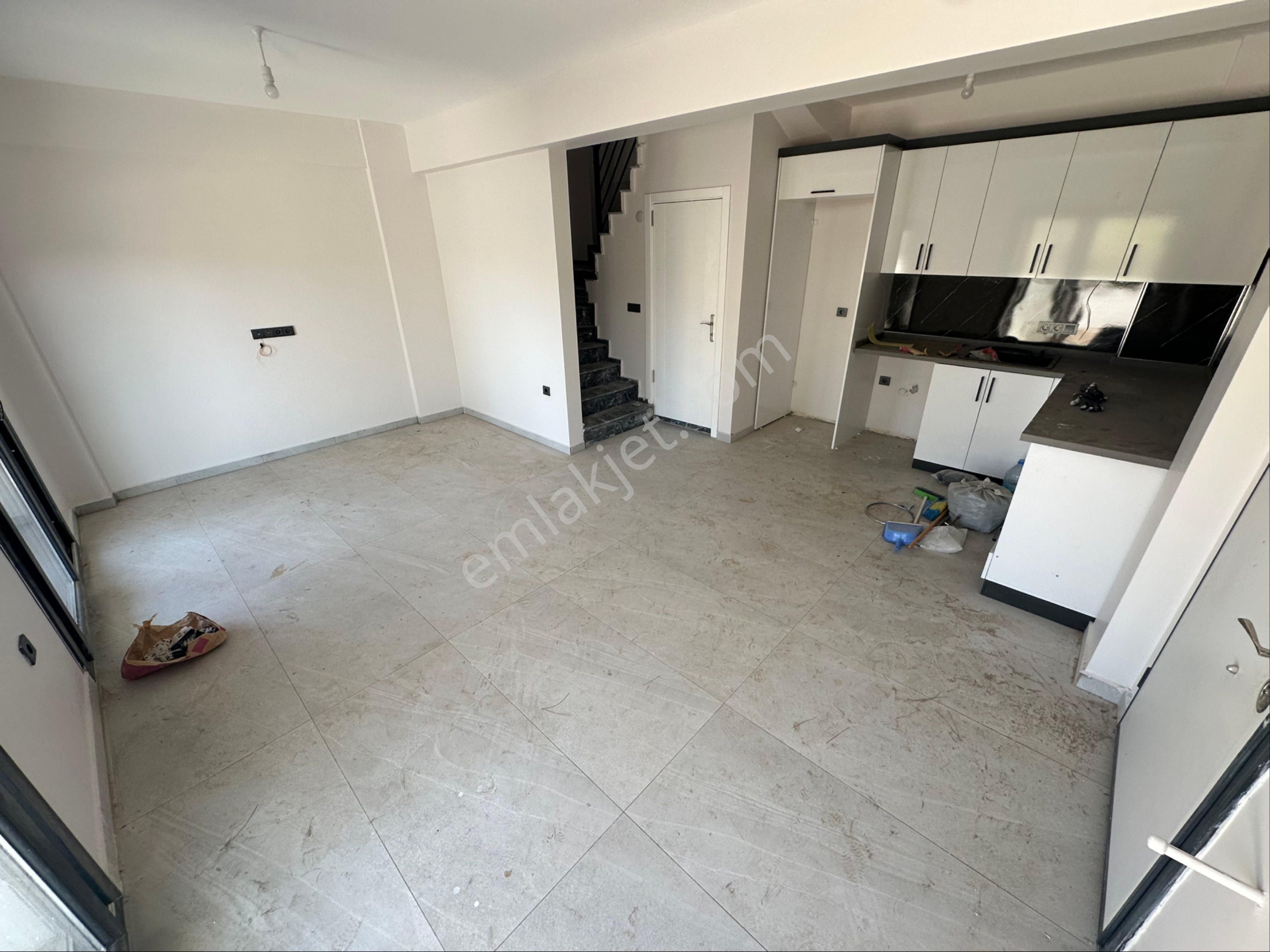 İzmir Seferihisar Doğanbey Payamlı Da Satılık 2+1 Bahçeli Yazlık Villa - Görsel 7